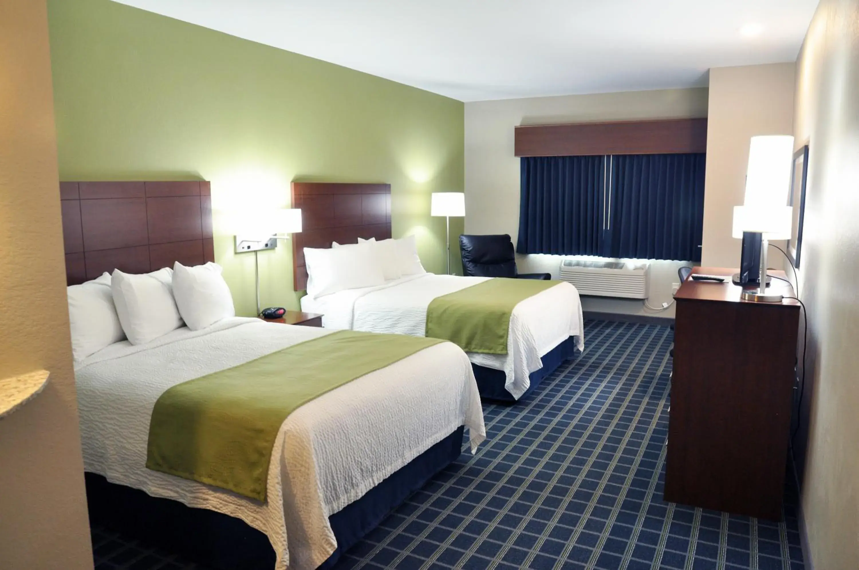 Bed in Brookstone Lodge & Suites - Emmetsburg Bed in Brookstone Lodge & Suites - Emmetsburg