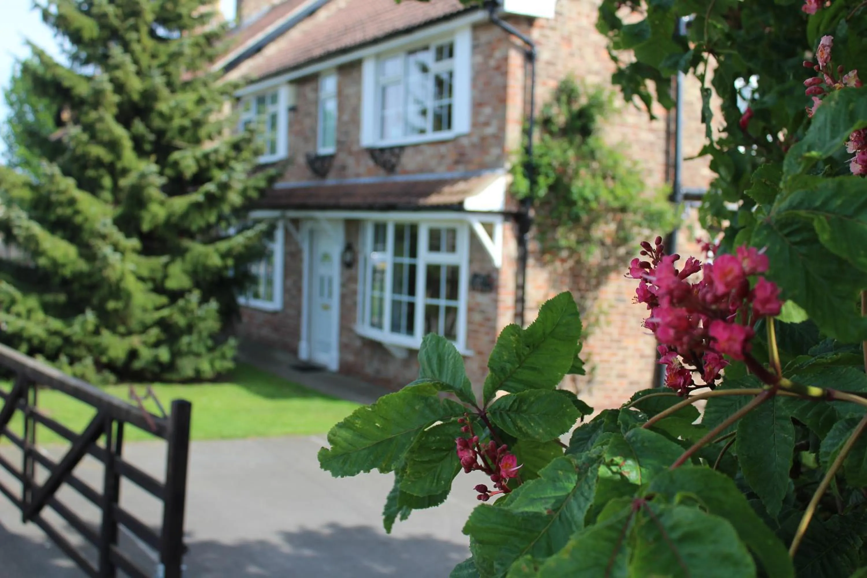 Facade/entrance in Brambling Fields B&B and Cottages