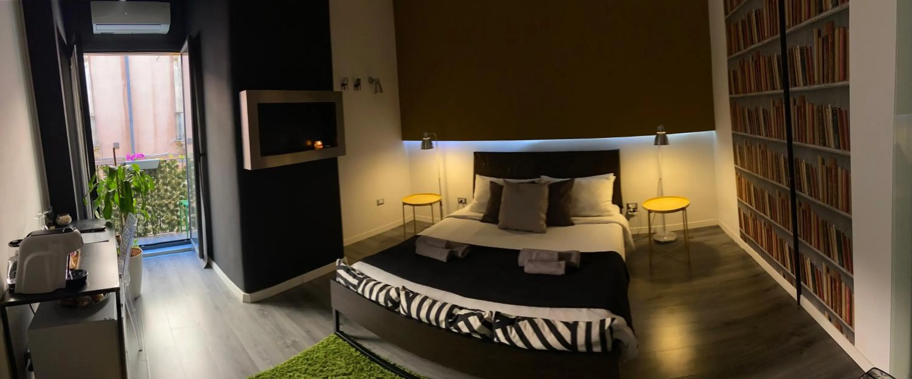 Bed in Minihomecatania