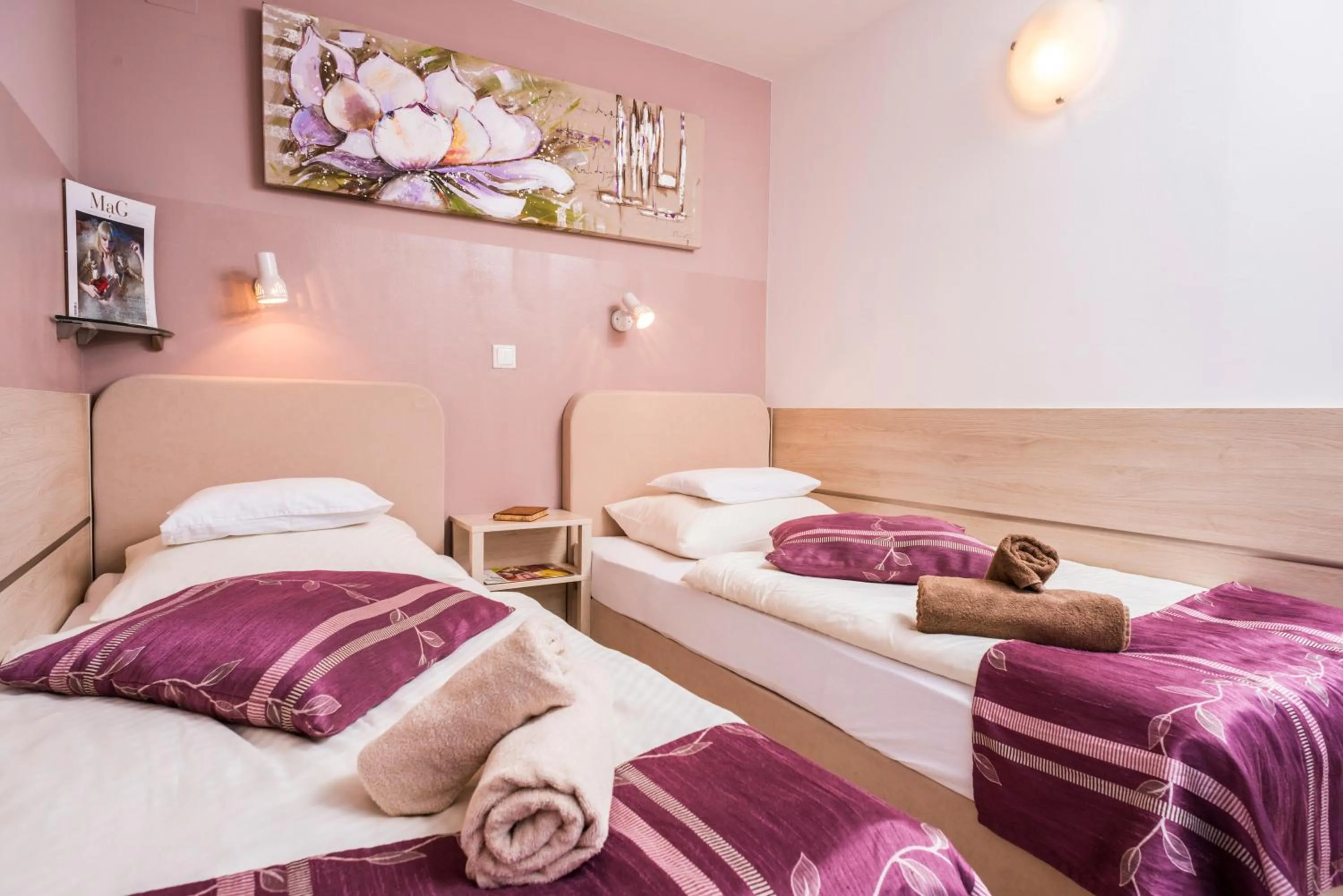 Photo of the whole room, Bed in Appartements Ferchergasse