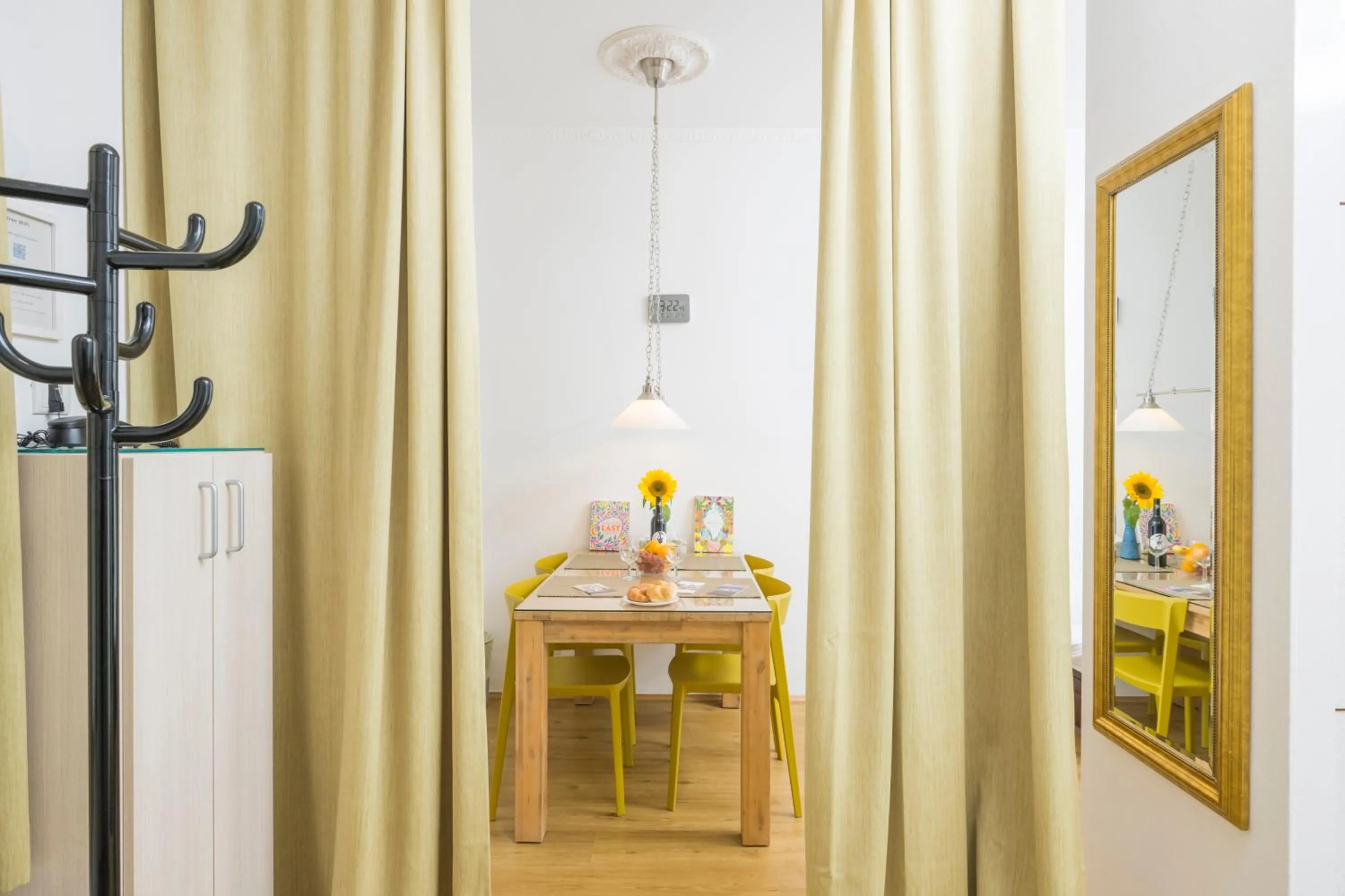 Photo of the whole room in Appartements Ferchergasse