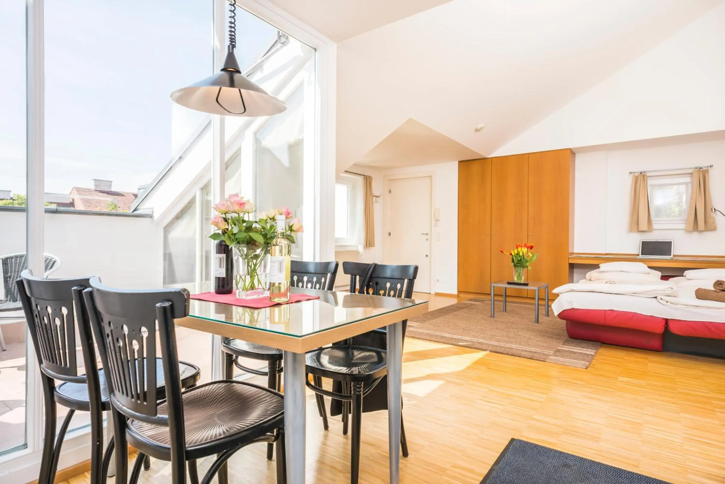 One-Bedroom Apartment with Terrace (4 Adults) in Appartements Ferchergasse One-Bedroom Apartment with Terrace (4 Adults) in Appartements Ferchergasse