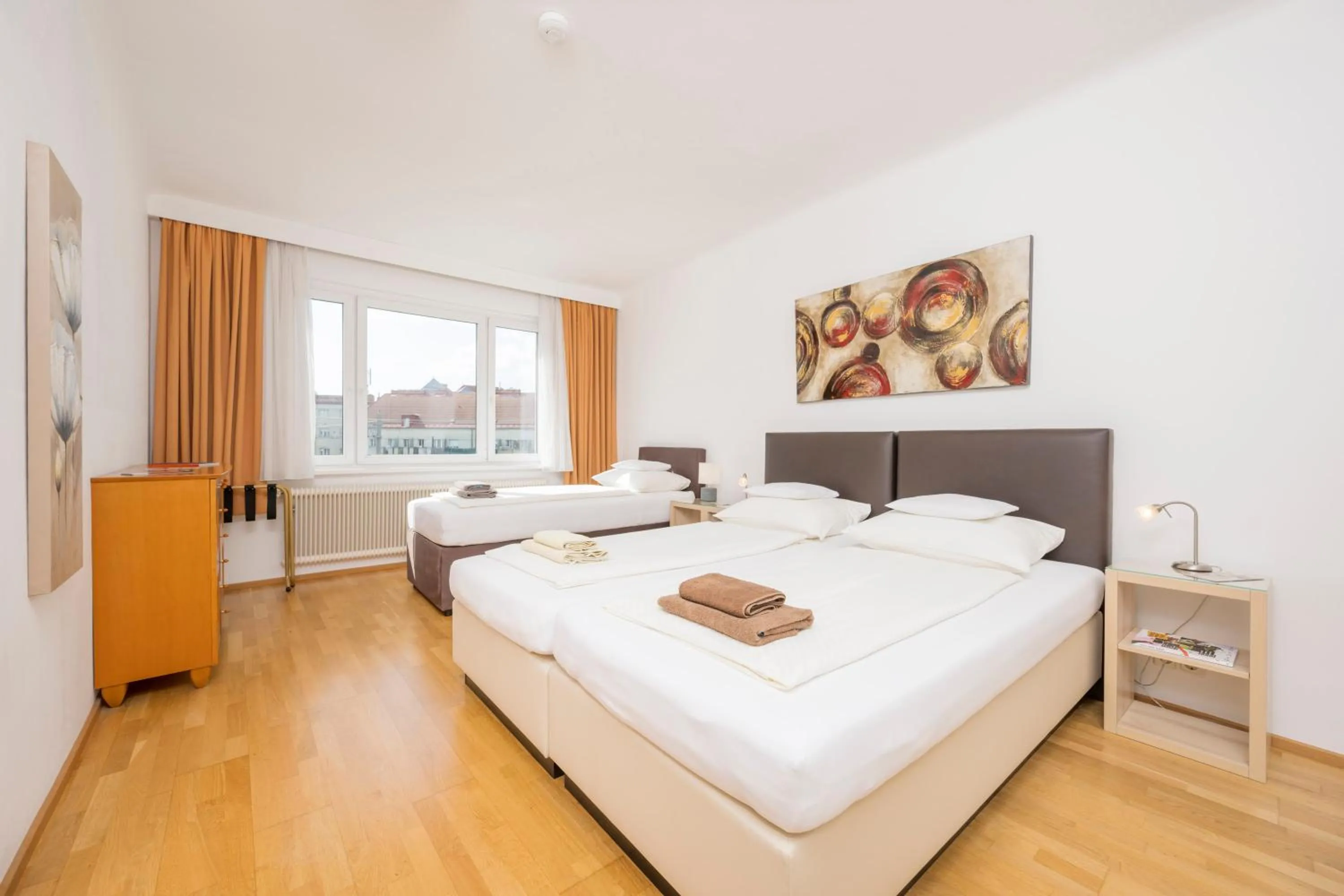 Photo of the whole room, Bed in Appartements Ferchergasse