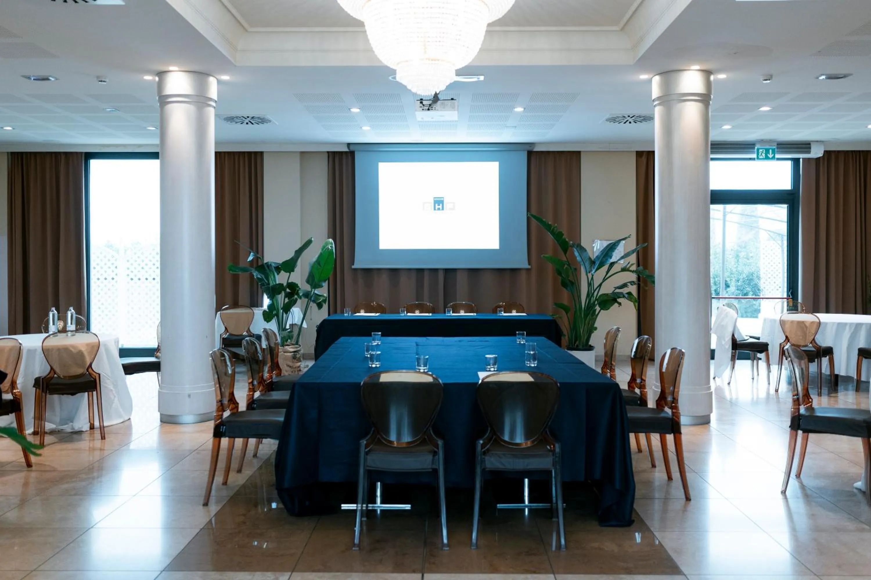 Meeting/conference room in Grand Hotel Forlì