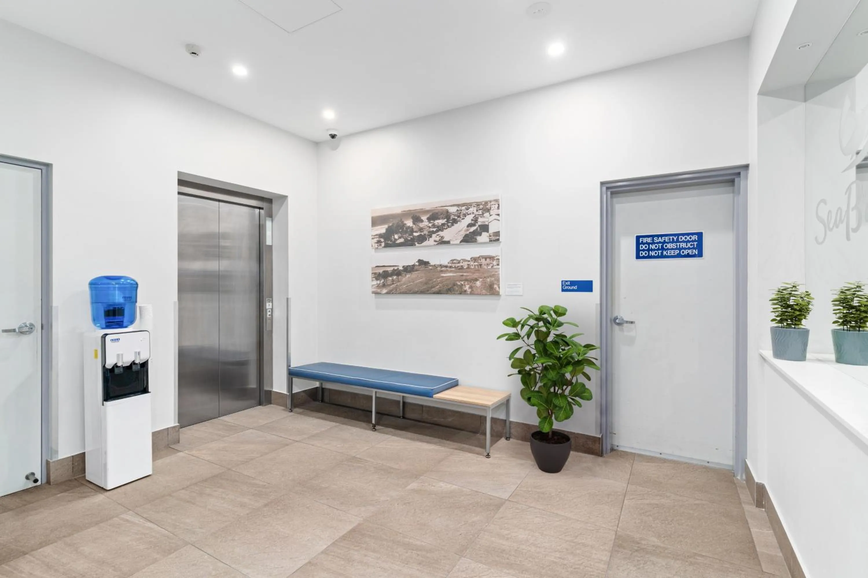 Lobby or reception in Direct Collective - Sea Breeze Mooloolaba