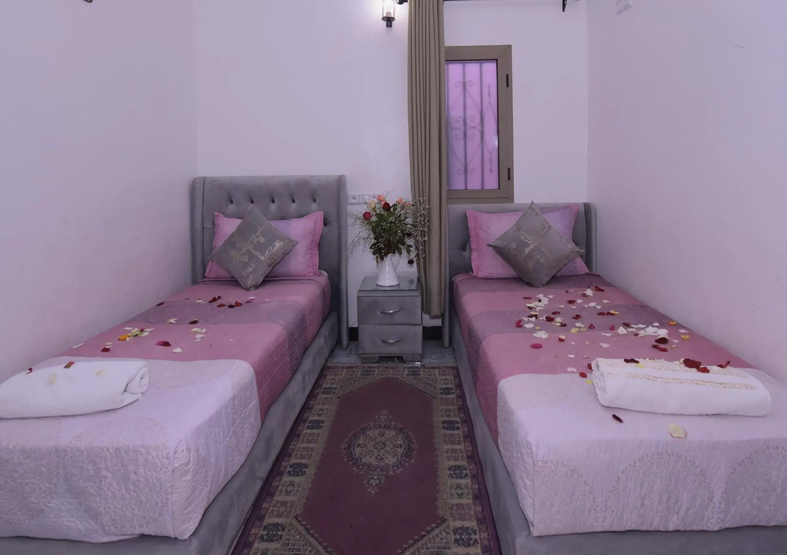 Twin Room in Hotel Riad Fantasia Twin Room in Hotel Riad Fantasia