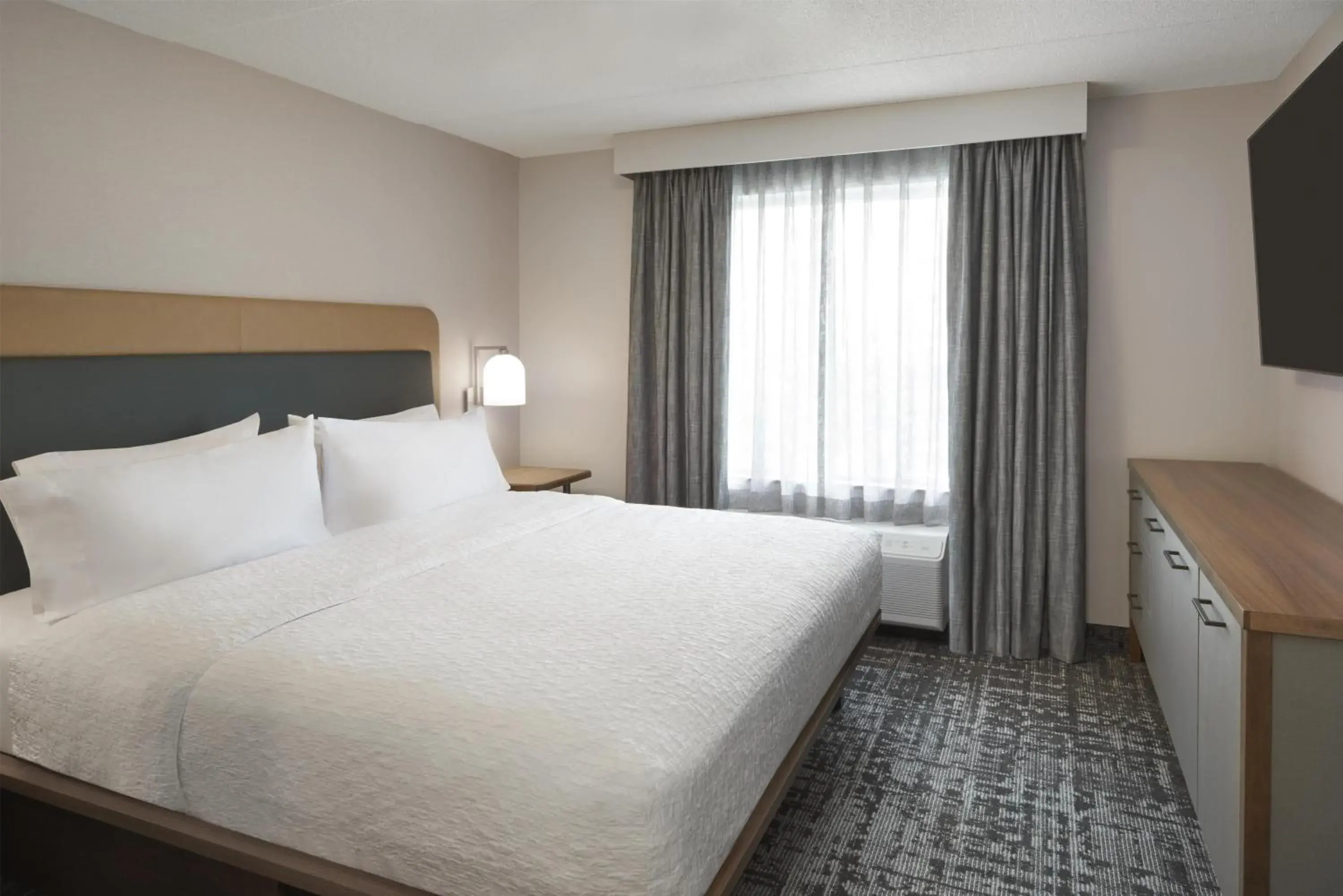 One-Bedroom King Suite - Non-Smoking in Homewood Suites by Hilton Toronto Vaughan One-Bedroom King Suite - Non-Smoking in Homewood Suites by Hilton Toronto Vaughan