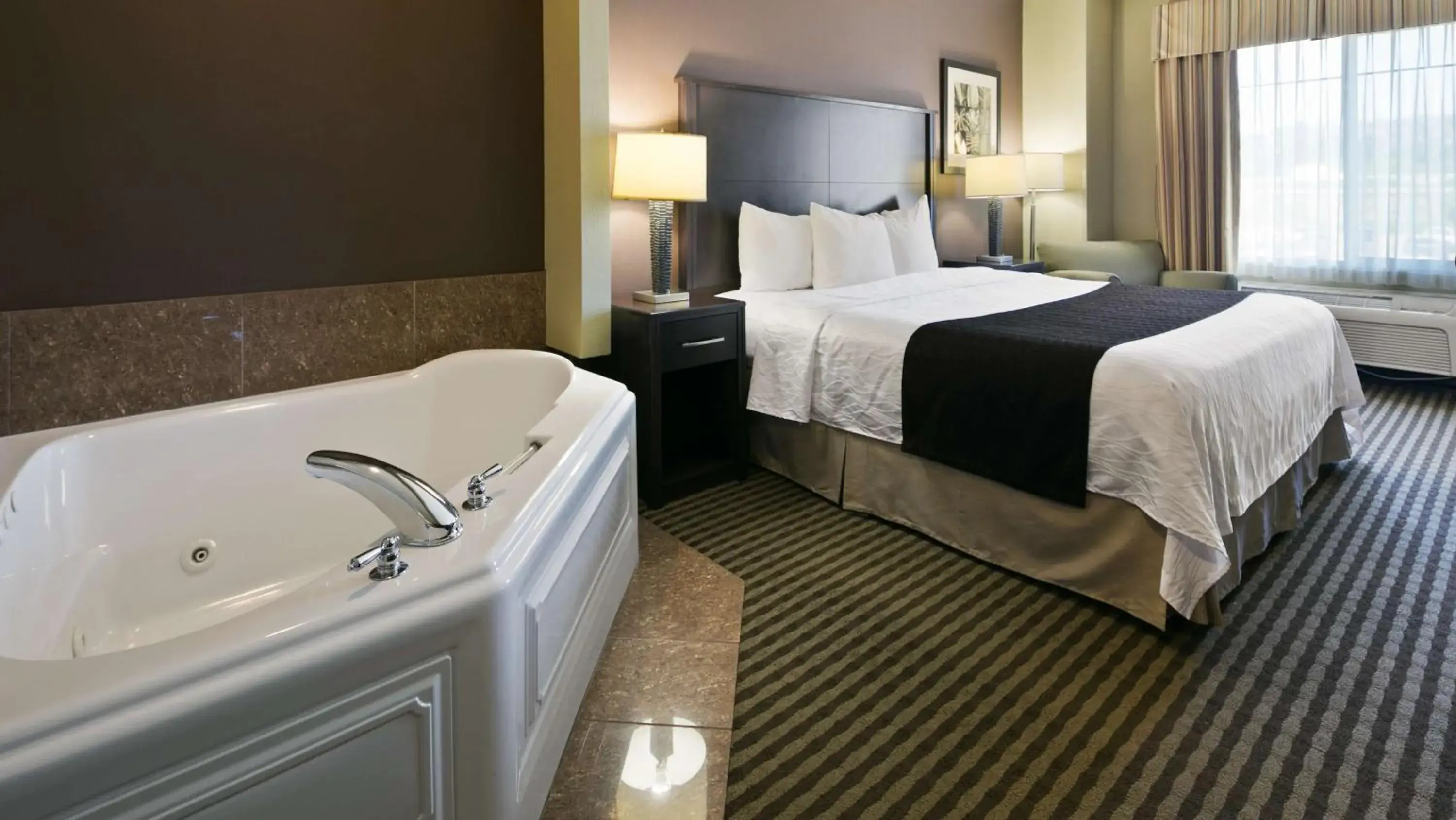 King Suite with Walk-in Shower - Disability Access in Best Western Plus Port of Camas-Washougal Convention Center King Suite with Walk-in Shower - Disability Access in Best Western Plus Port of Camas-Washougal Convention Center
