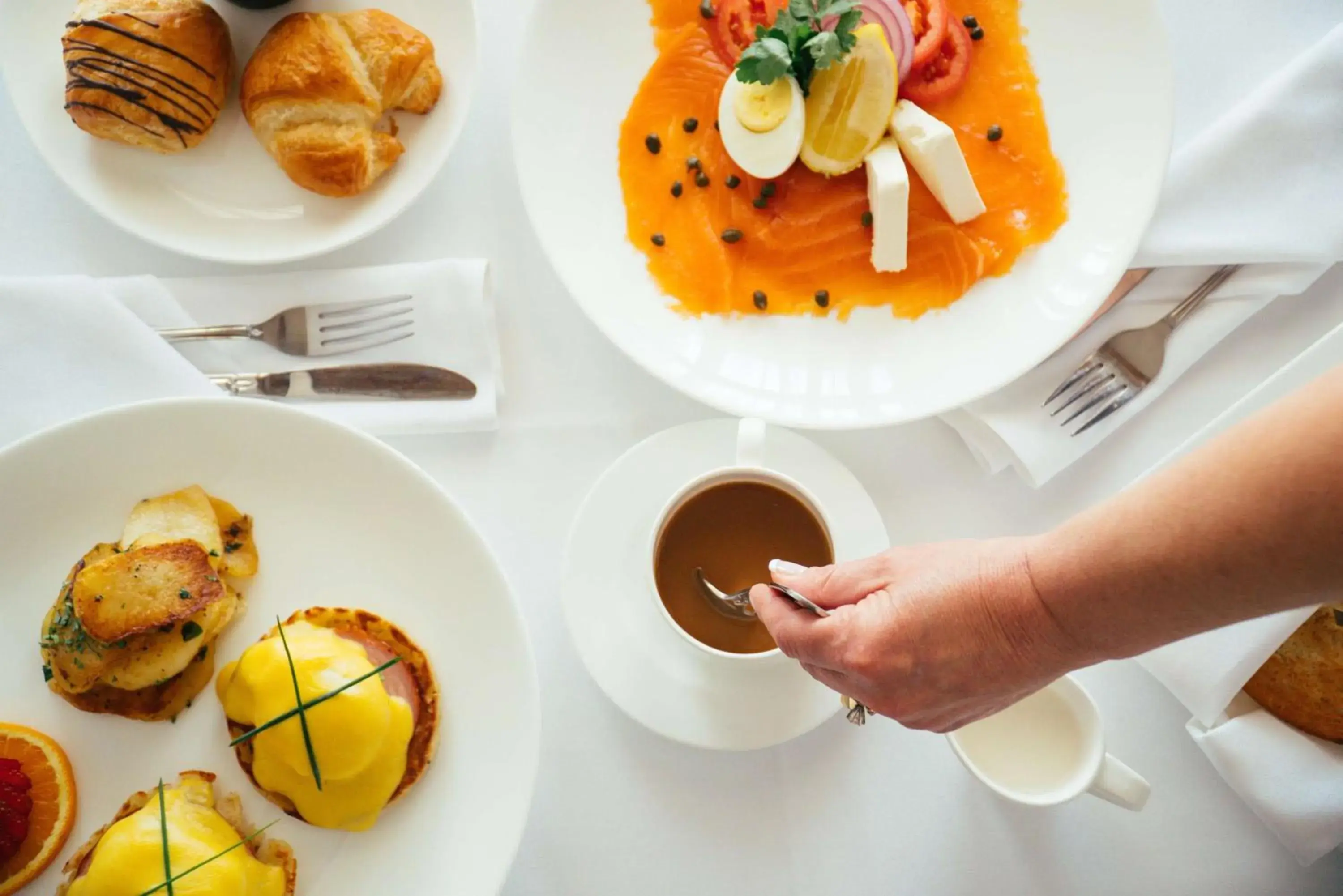 Restaurant/places to eat in Hilton Lake Las Vegas Resort & Spa Restaurant/places to eat in Hilton Lake Las Vegas Resort & Spa