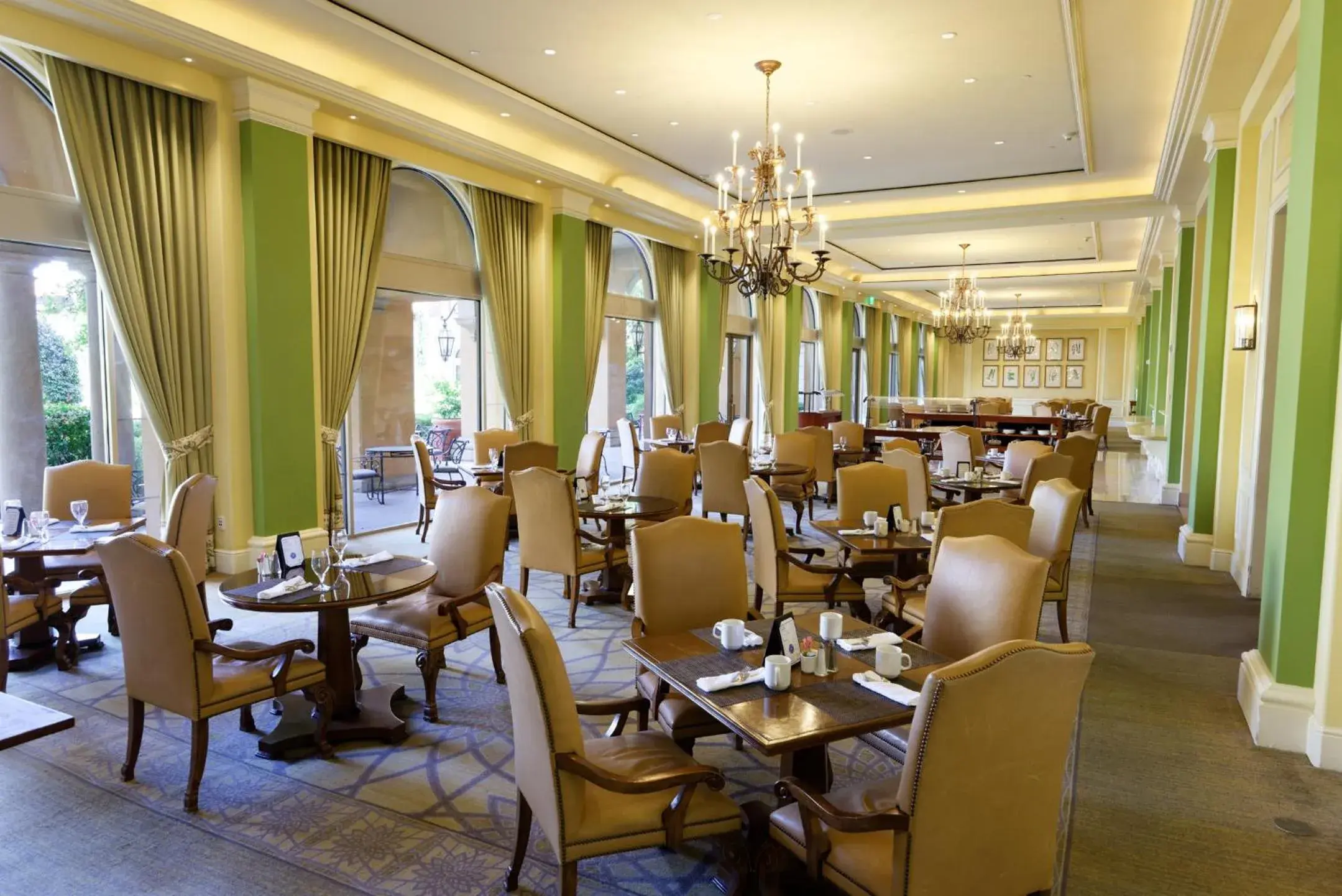 Restaurant/places to eat in Hilton Lake Las Vegas Resort & Spa Restaurant/places to eat in Hilton Lake Las Vegas Resort & Spa