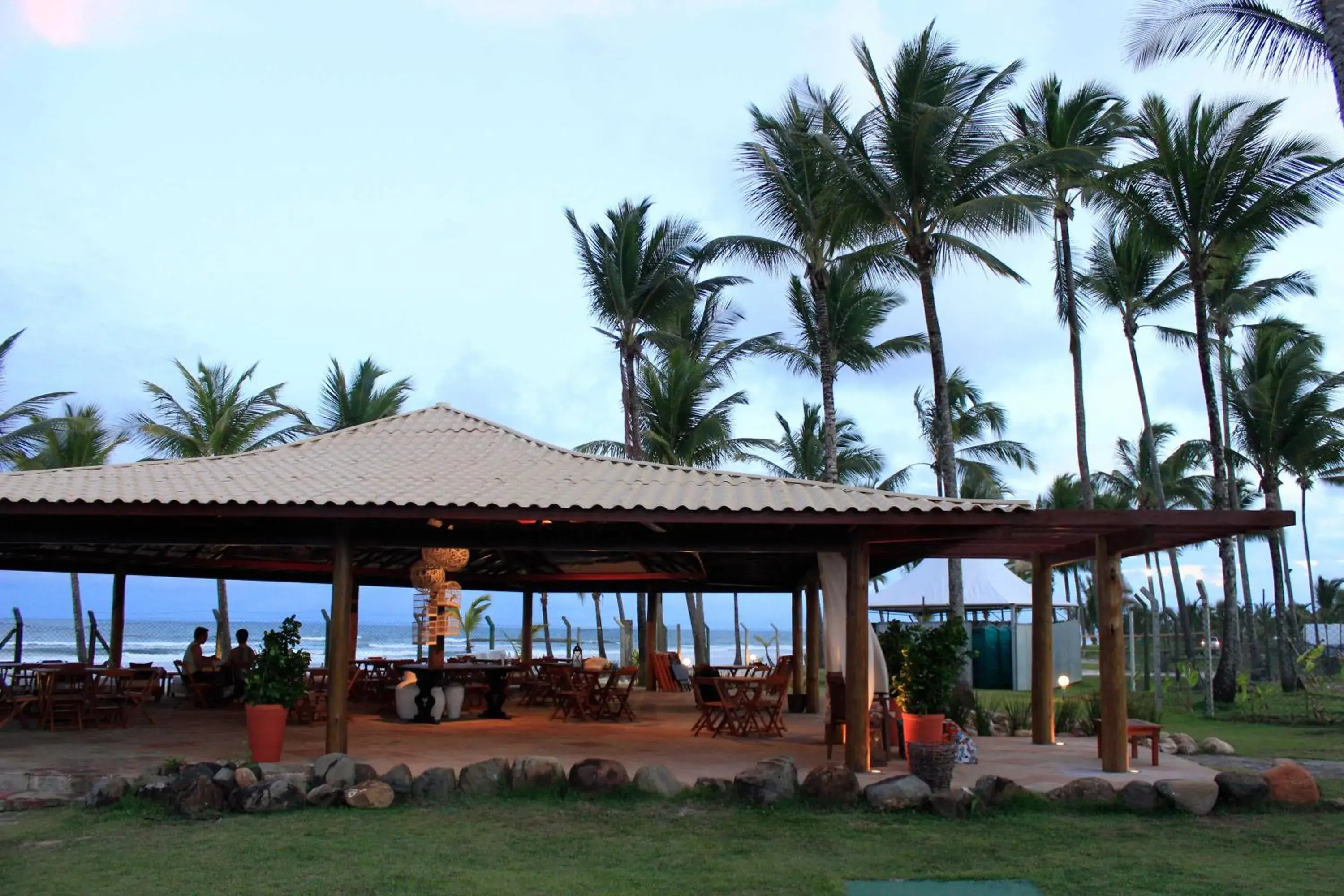 Lounge or bar in Jardim Atlântico Beach Resort Lounge or bar in Jardim Atlântico Beach Resort