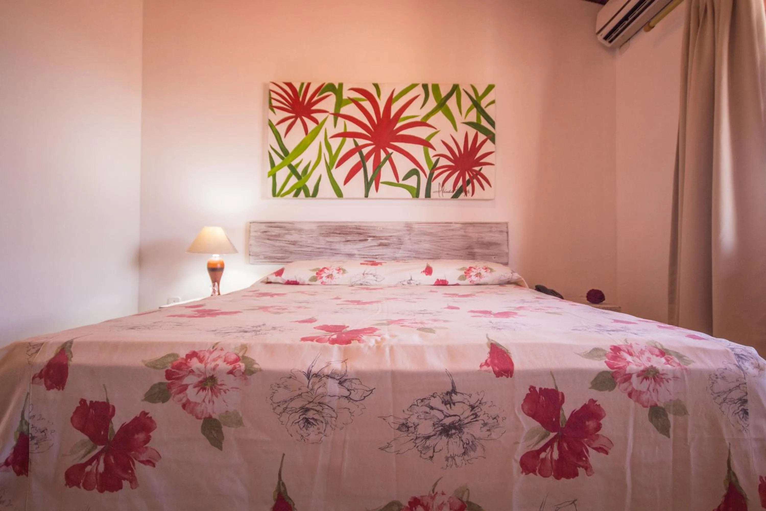 Bed in Jardim Atlântico Beach Resort