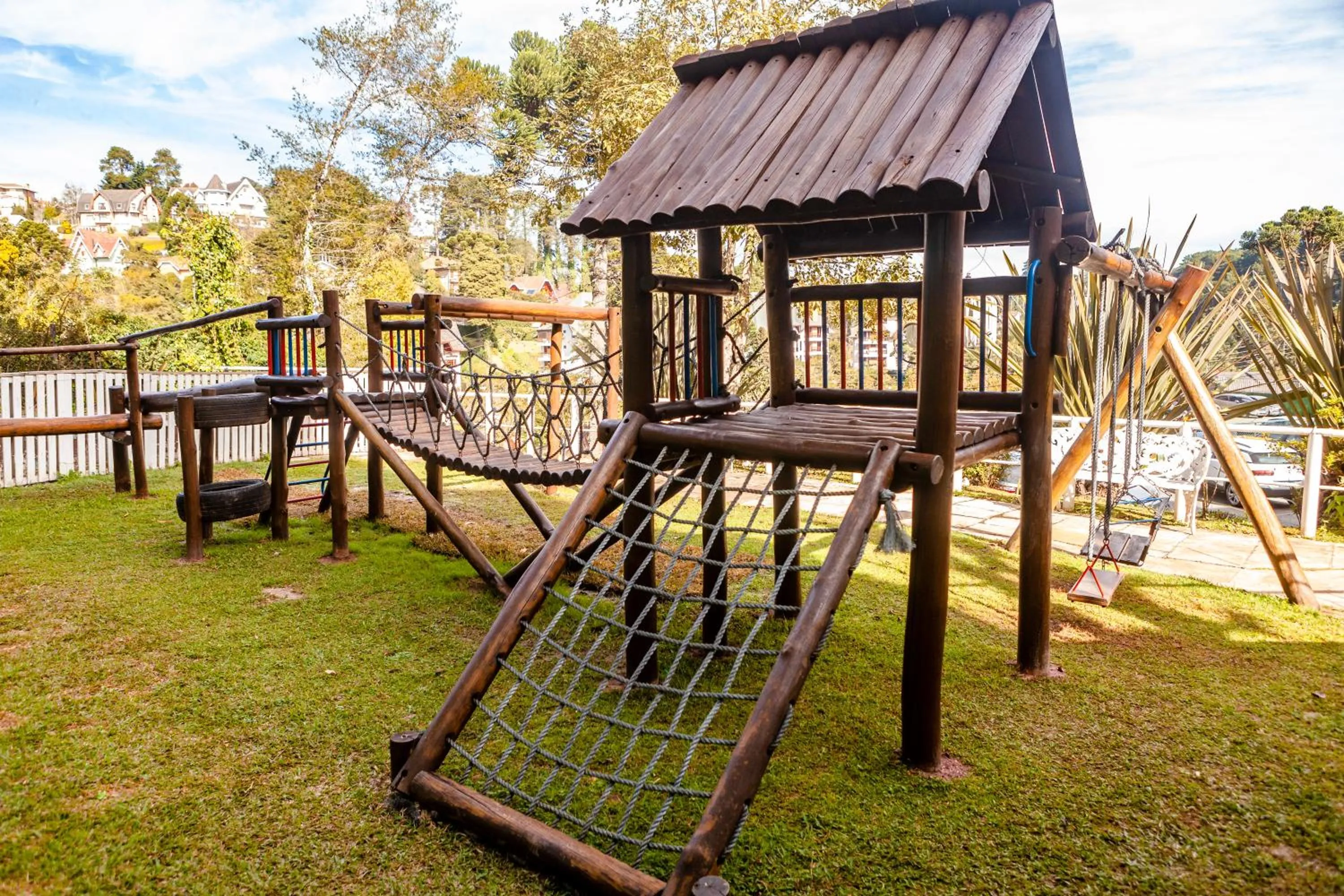 Children play ground in Hotel Leão da Montanha