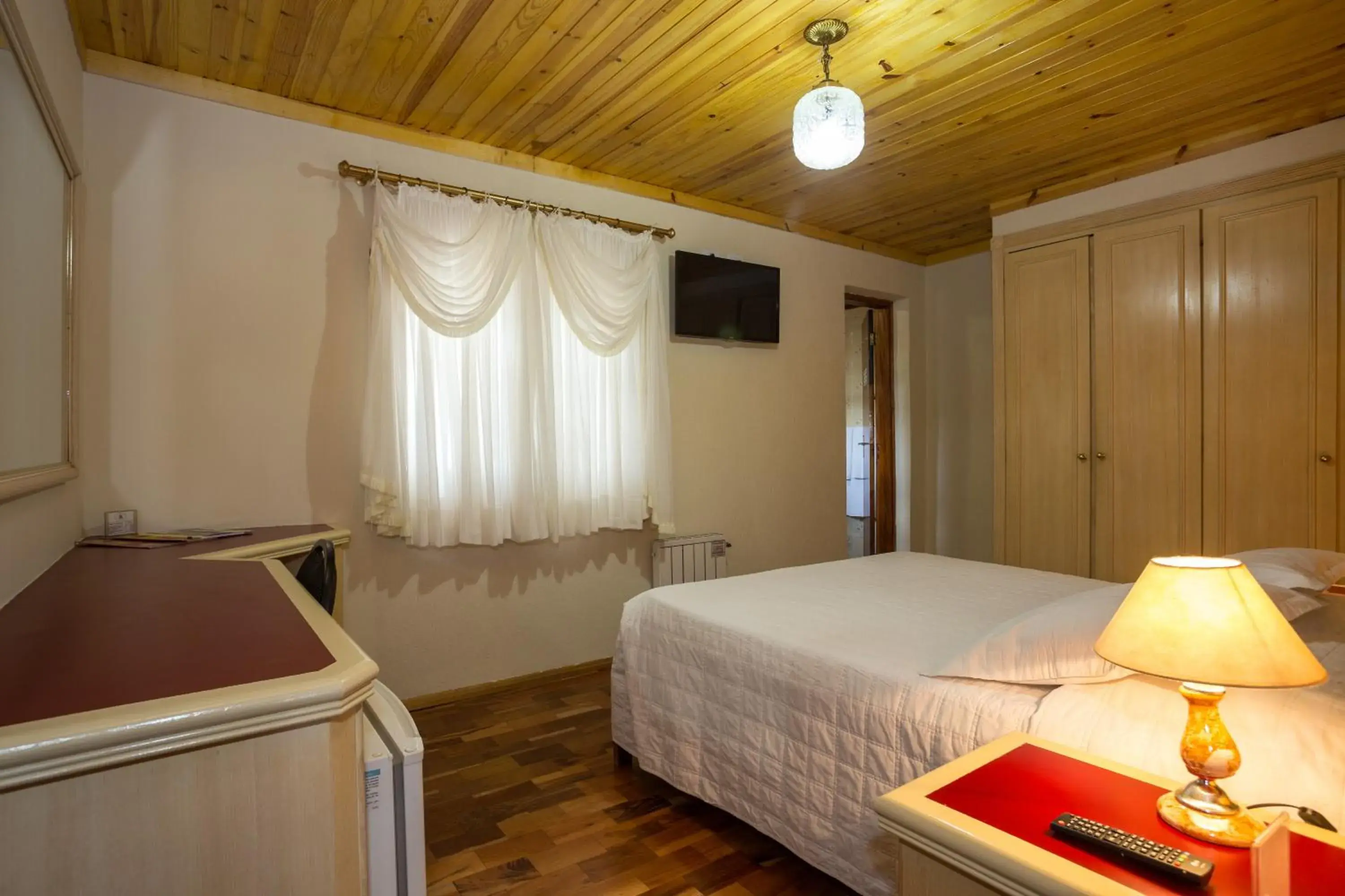 Bedroom, Bed in Hotel Leão da Montanha Bedroom, Bed in Hotel Leão da Montanha