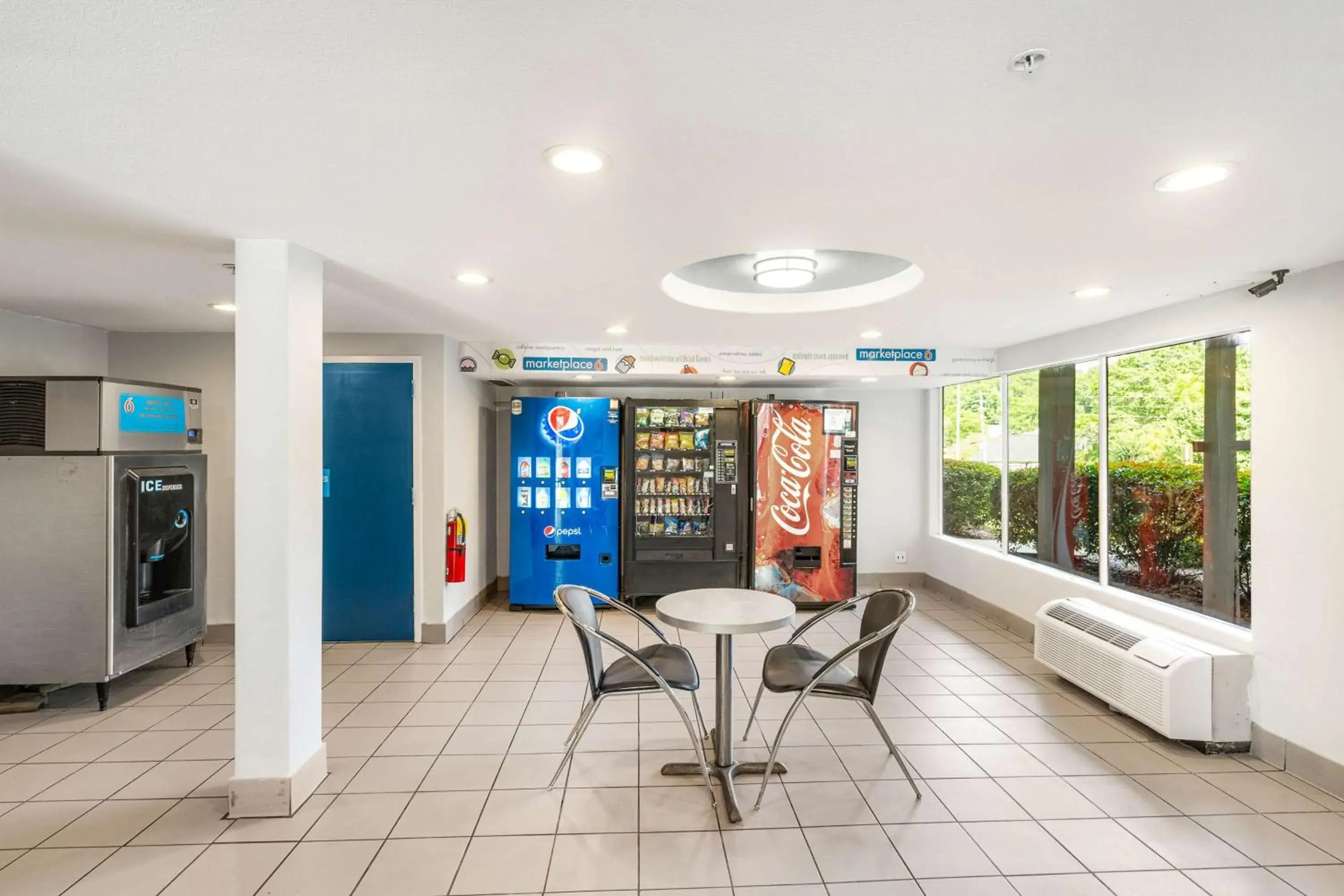 Property building in Motel 6 - Augusta, GA Property building in Motel 6 - Augusta, GA