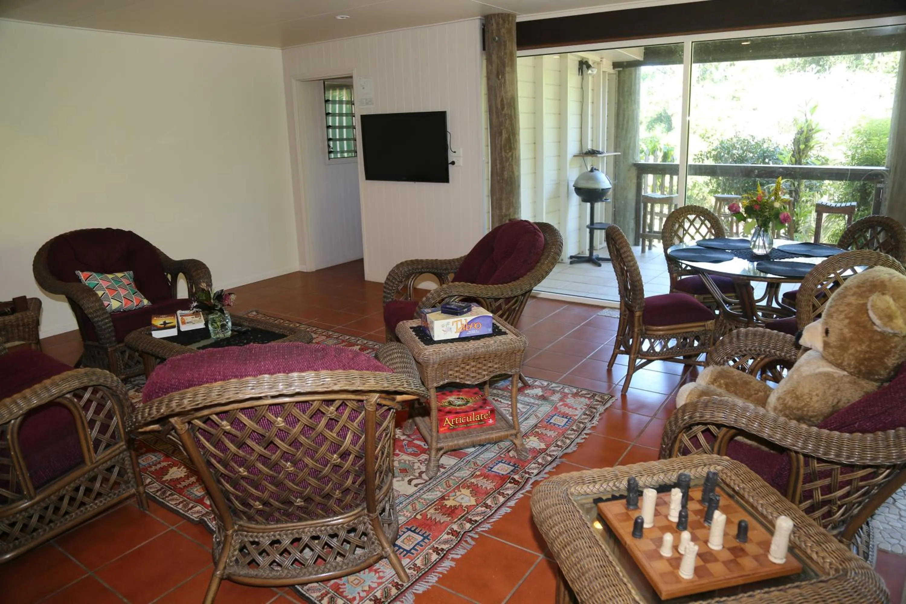 Living room in Licuala Lodge
