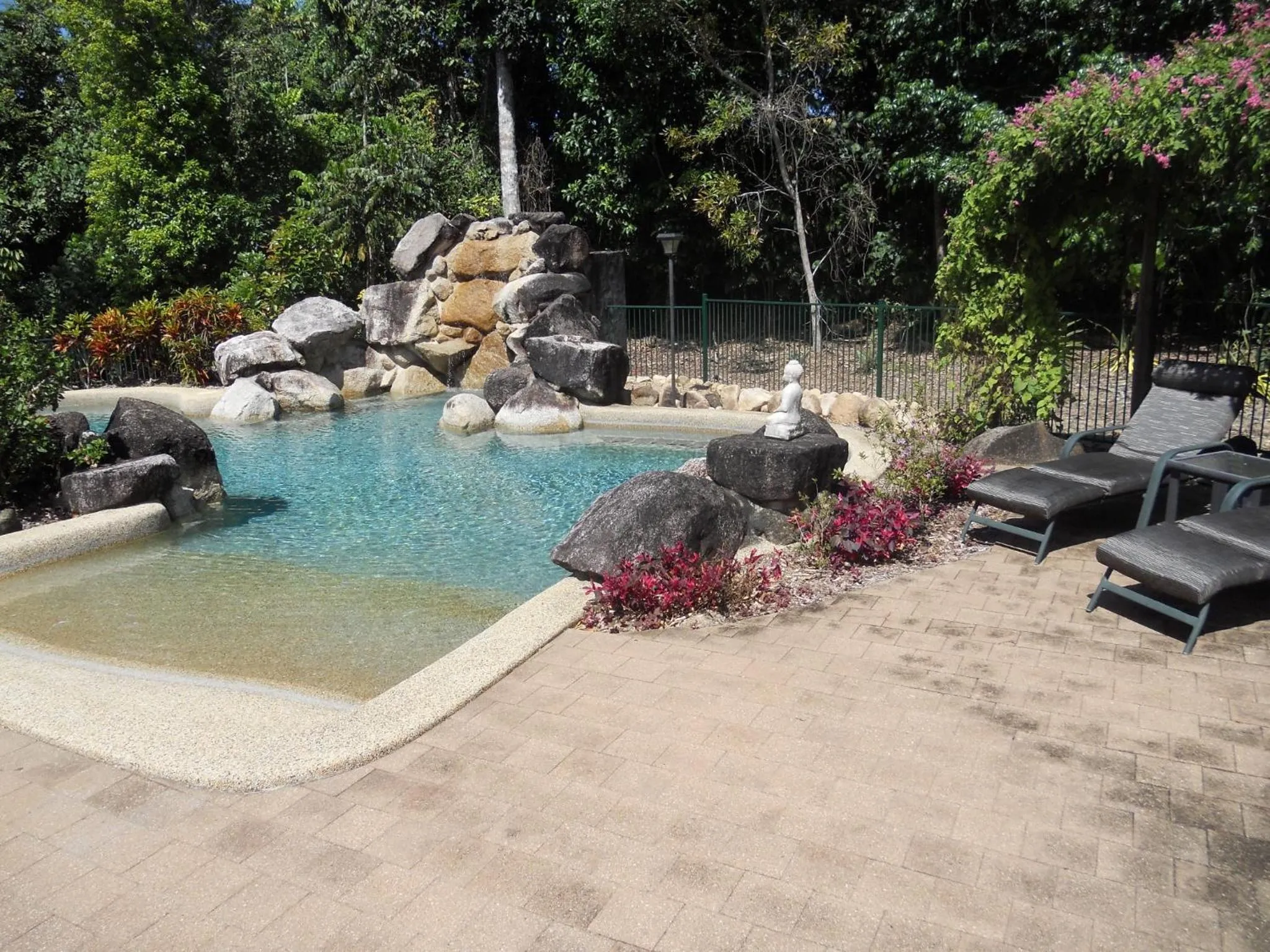 Pool view in Licuala Lodge