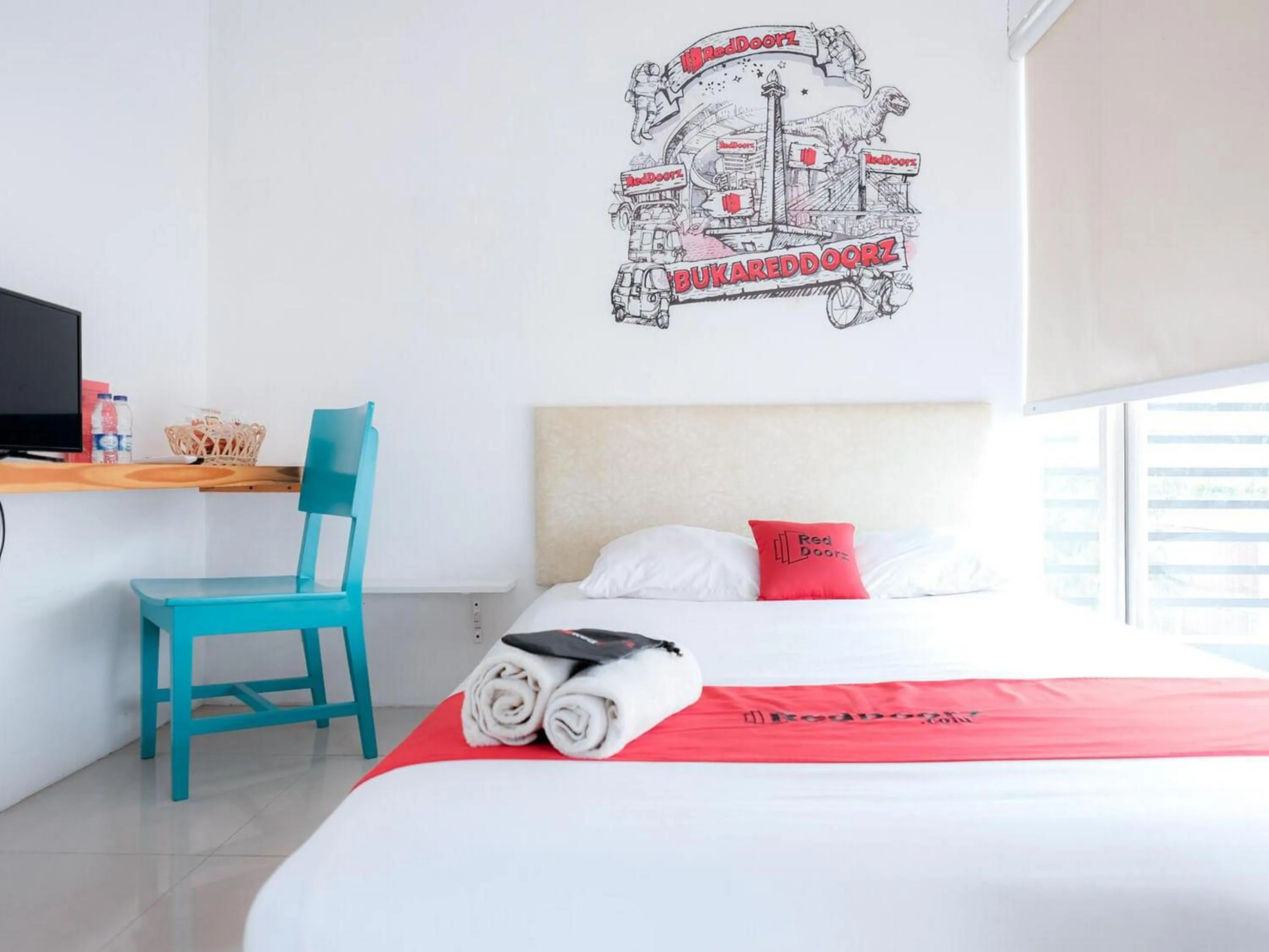 Bedroom, Bed in RedDoorz Plus @ Kapuk Business Park