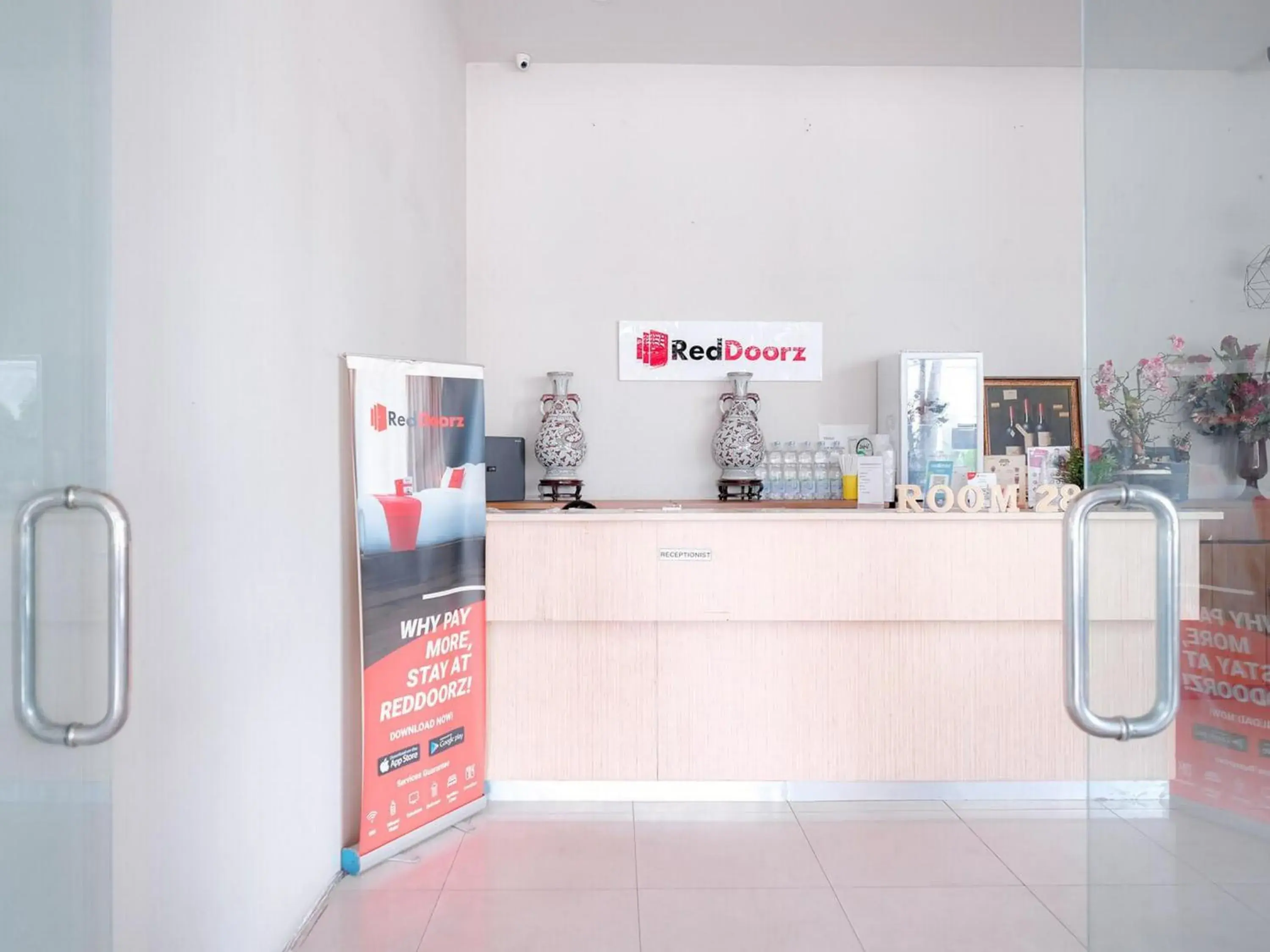 Lobby or reception in RedDoorz Plus @ Kapuk Business Park Lobby or reception in RedDoorz Plus @ Kapuk Business Park