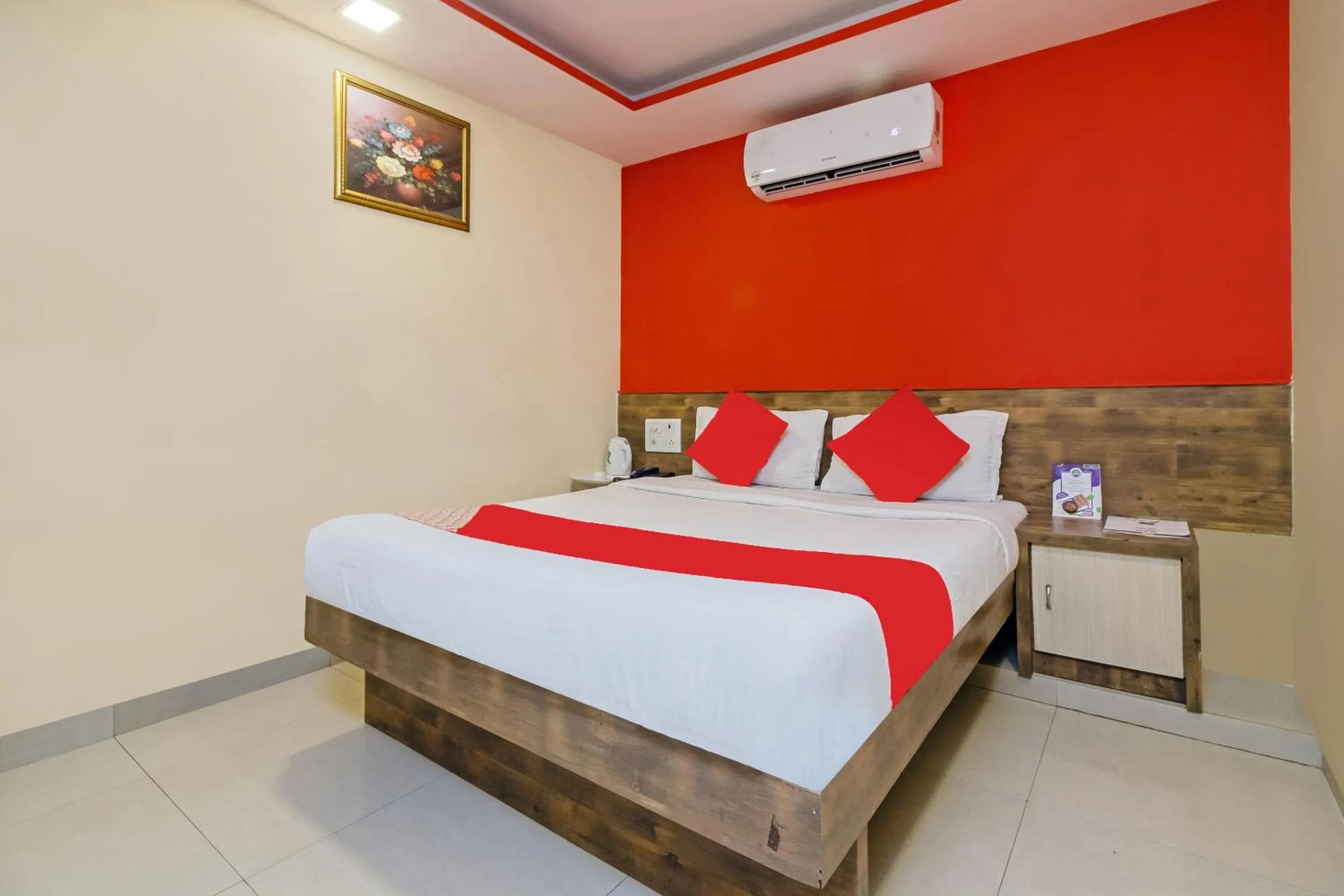 Bed in Hotel Arma Residency