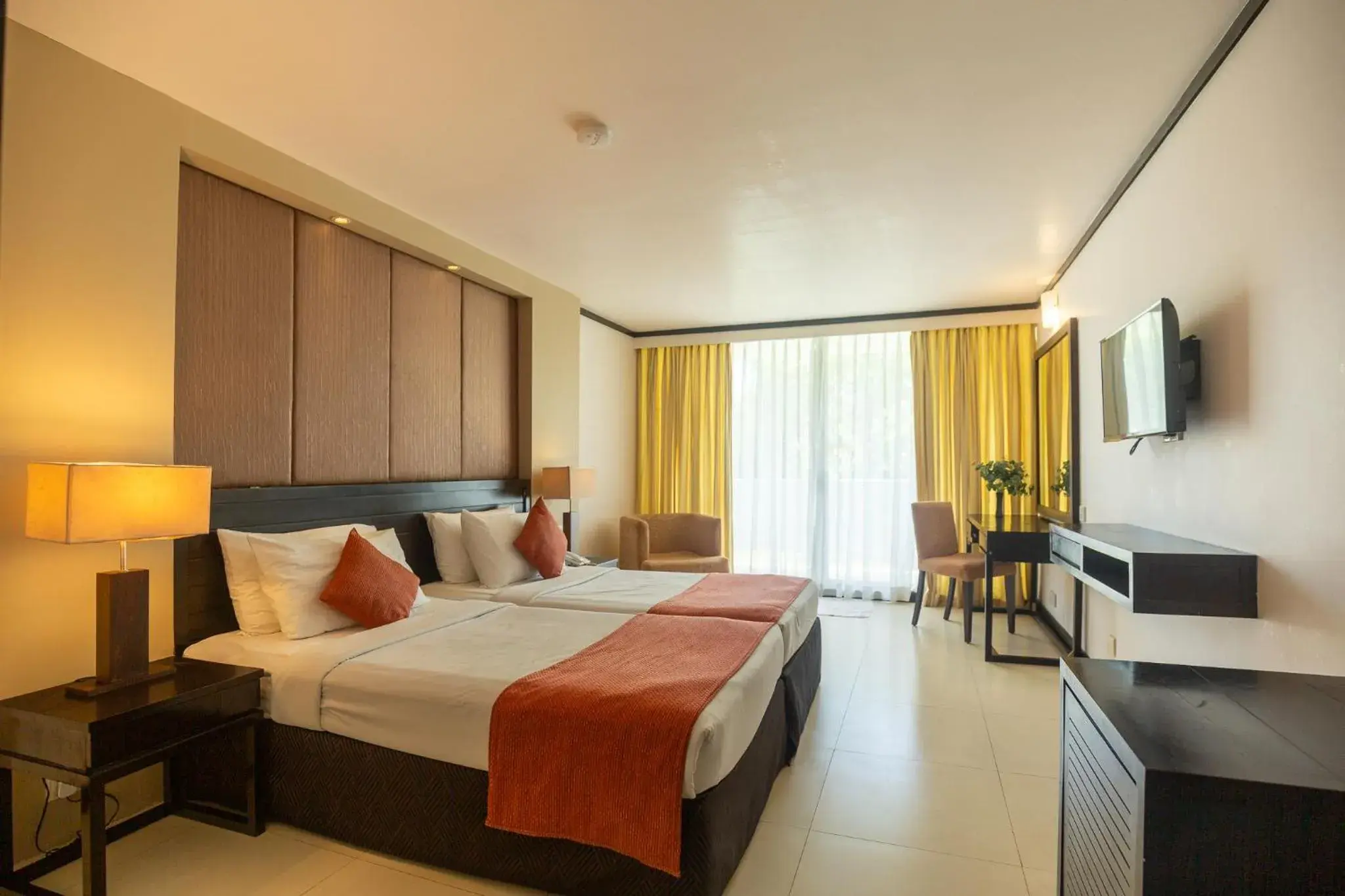 Premium Twin Room in Pegasus Reef - A Beach Resort in Colombo Premium Twin Room in Pegasus Reef - A Beach Resort in Colombo
