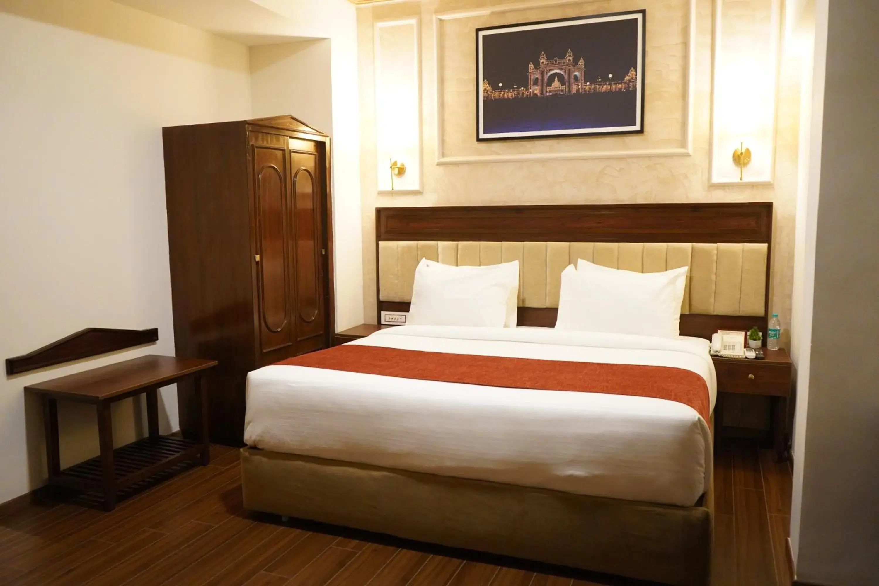 Bed in Nalapad's Hotel Bangalore International Bed in Nalapad's Hotel Bangalore International