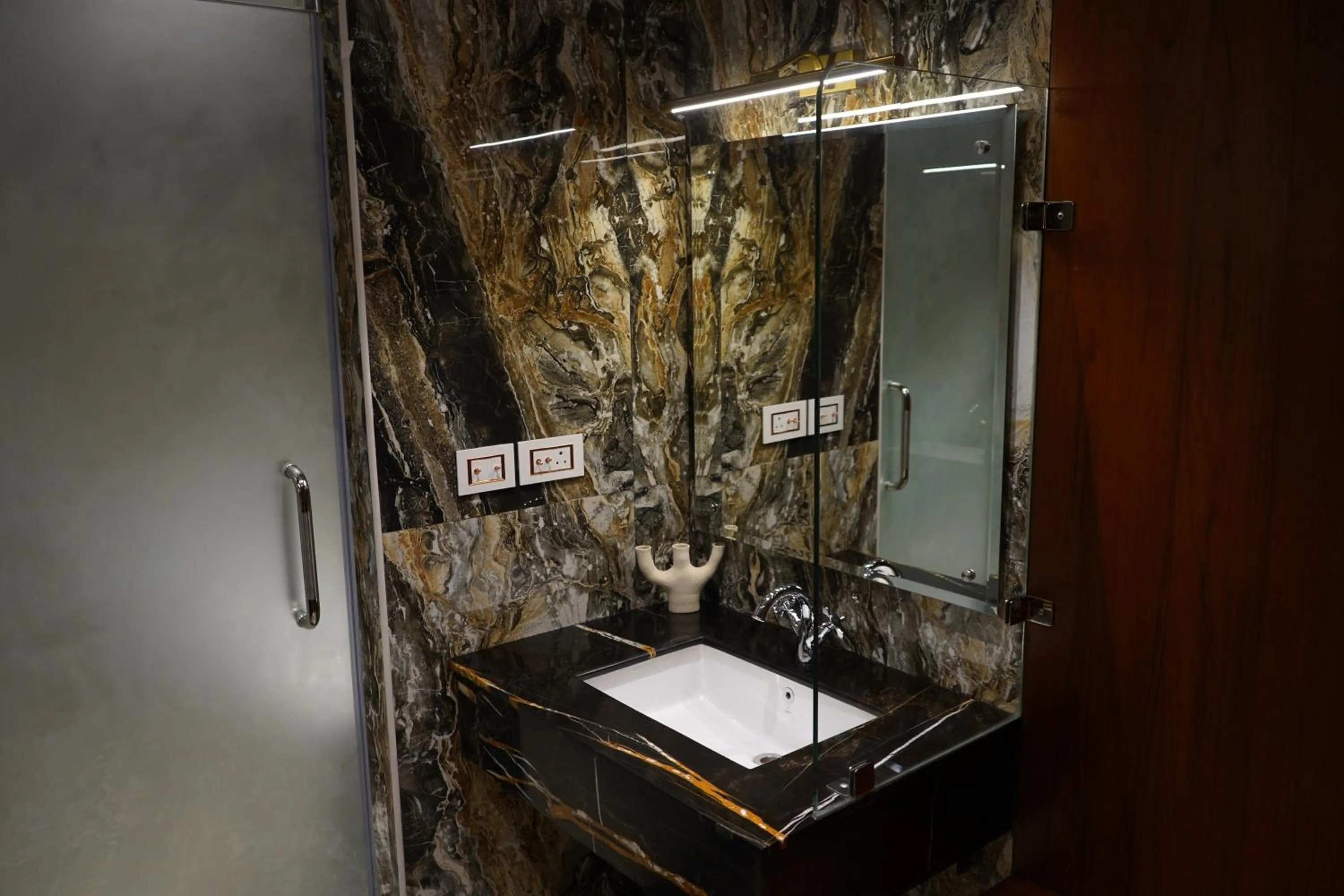 Nalapad's Hotel Bangalore International