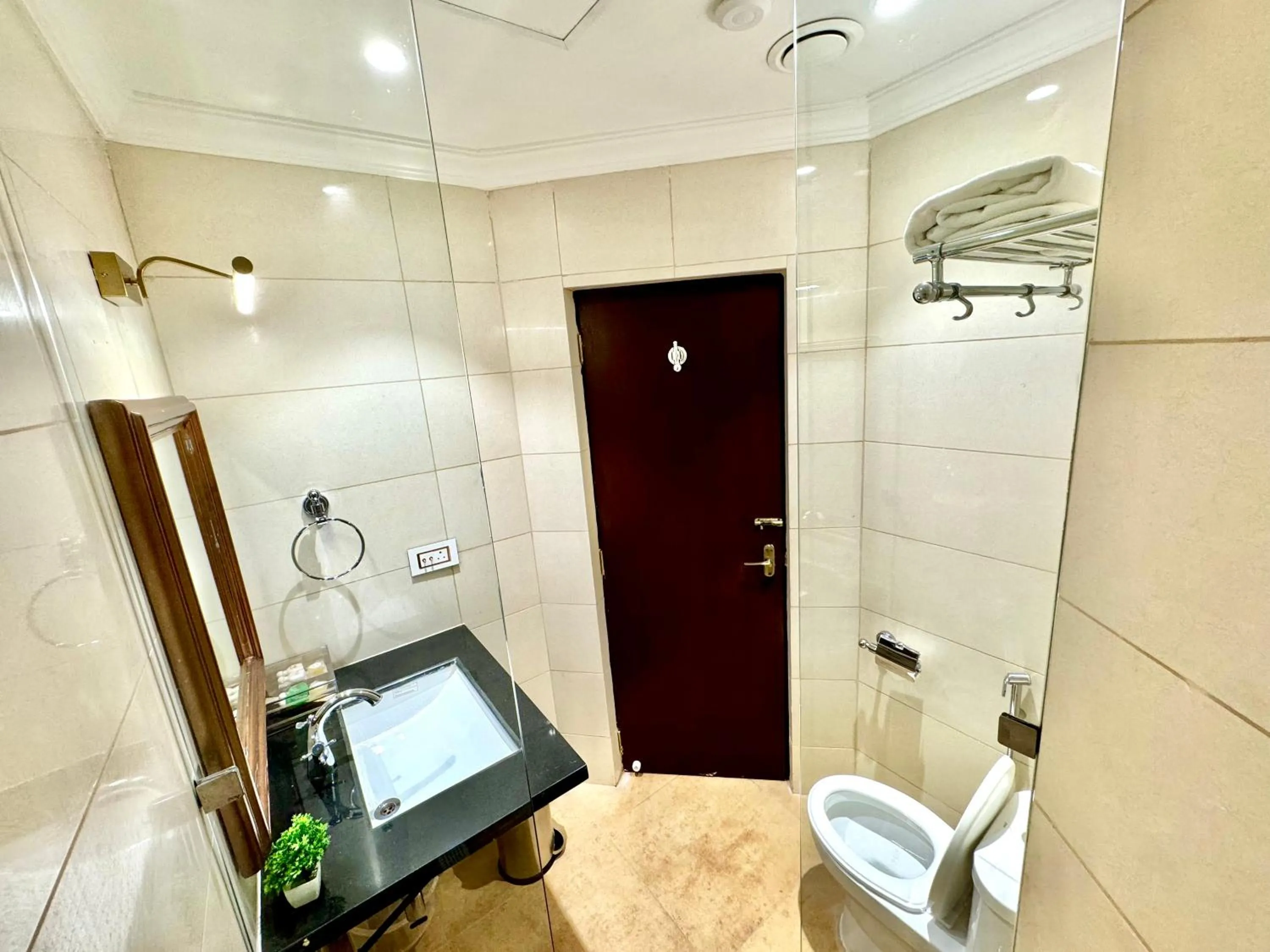 Bathroom in Nalapad's Hotel Bangalore International