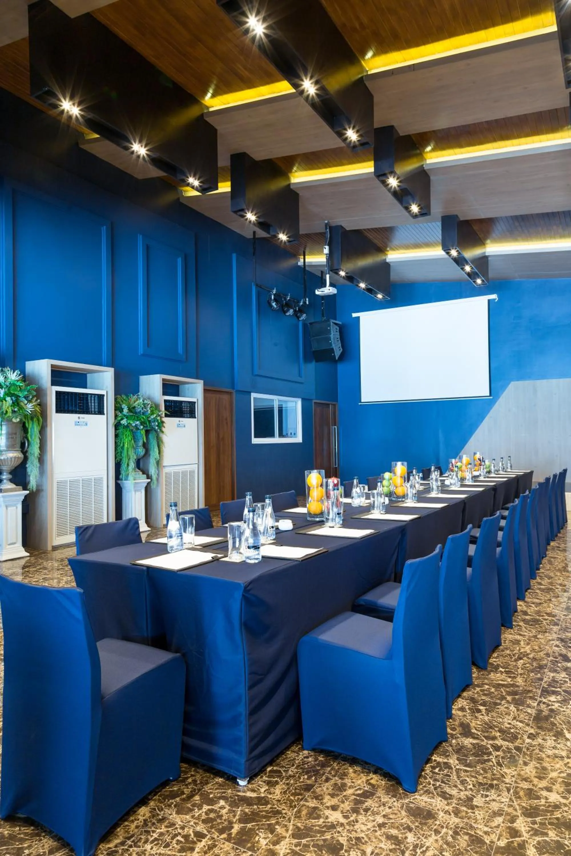 Banquet/Function facilities in Samed Grandview Resort