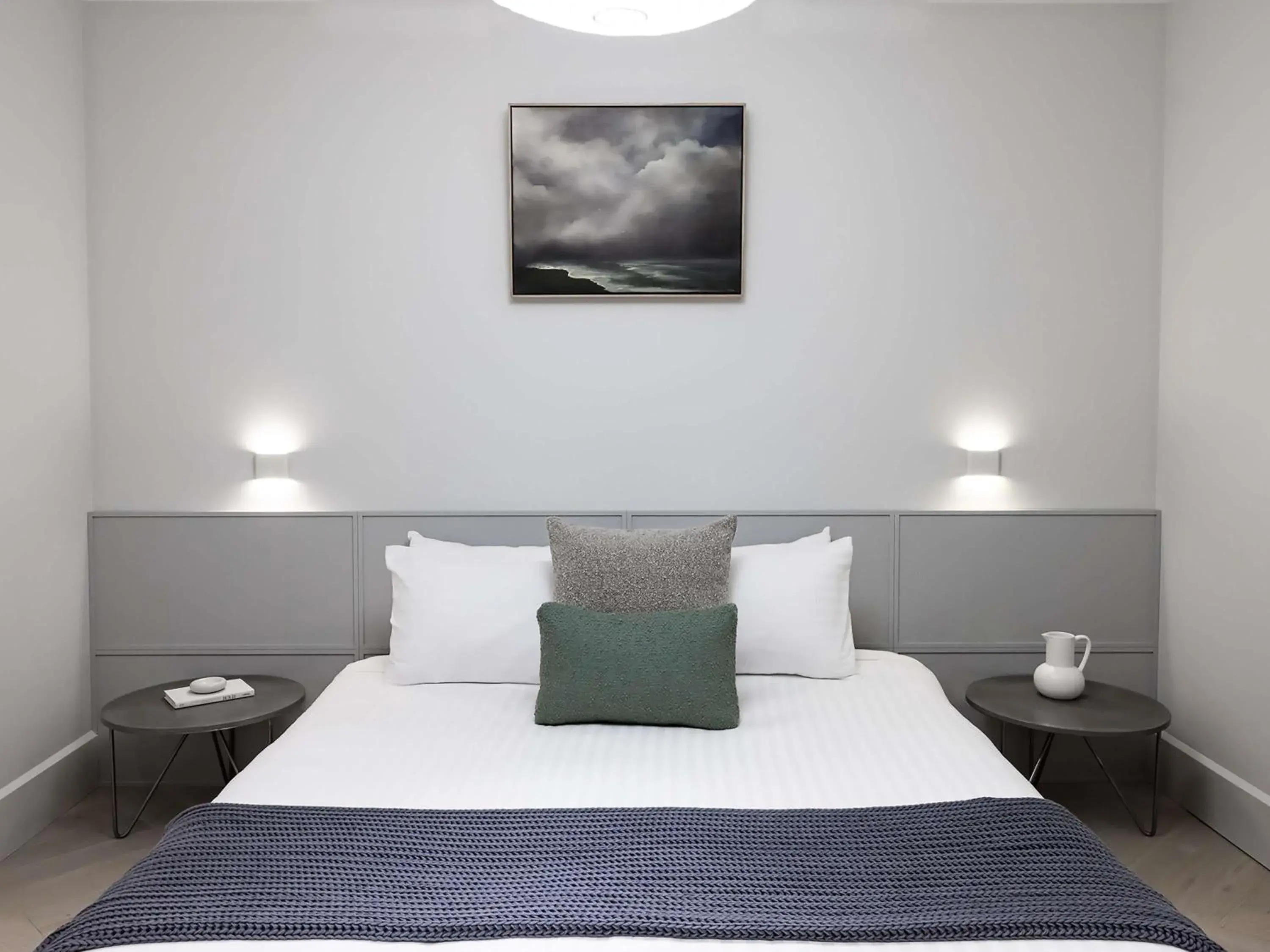 Bedroom, Bed in Mantra One Sandy Bay Road Bedroom, Bed in Mantra One Sandy Bay Road