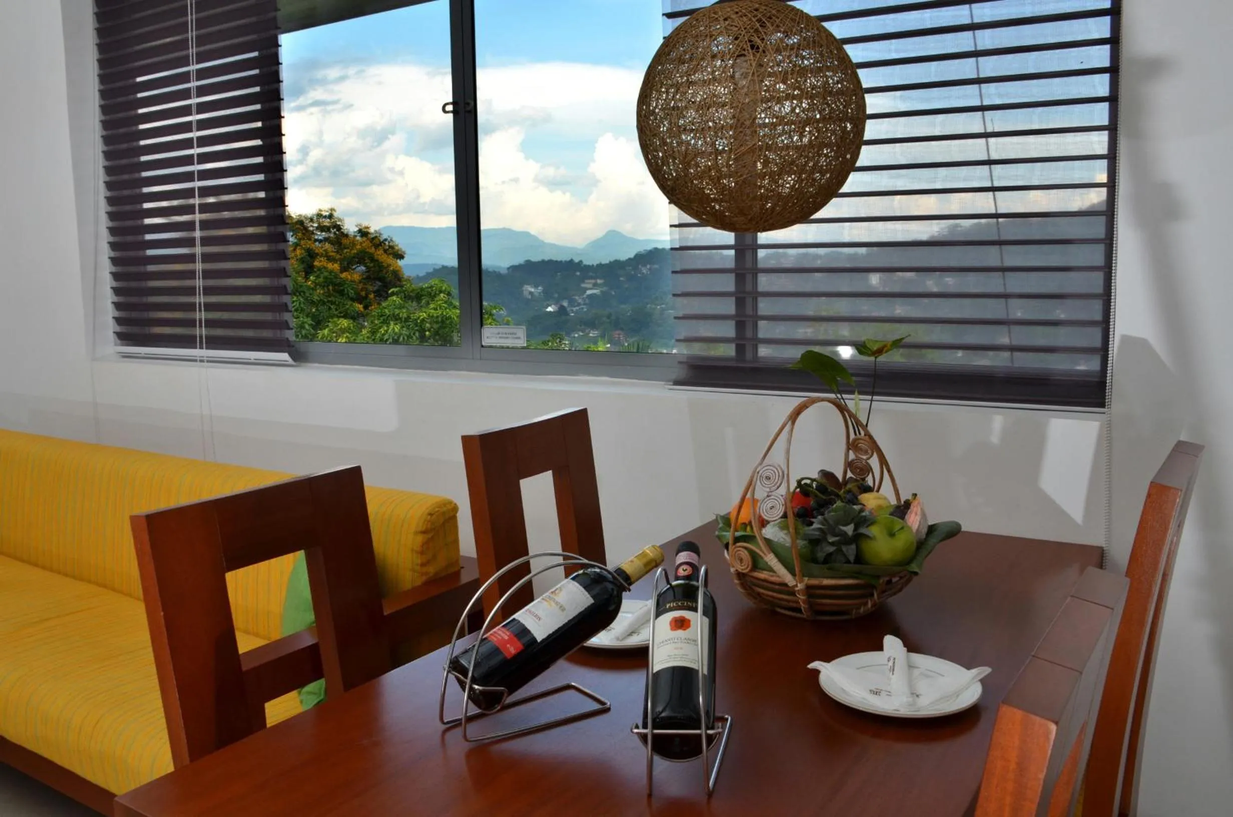 Decorative detail in Hotel Topaz