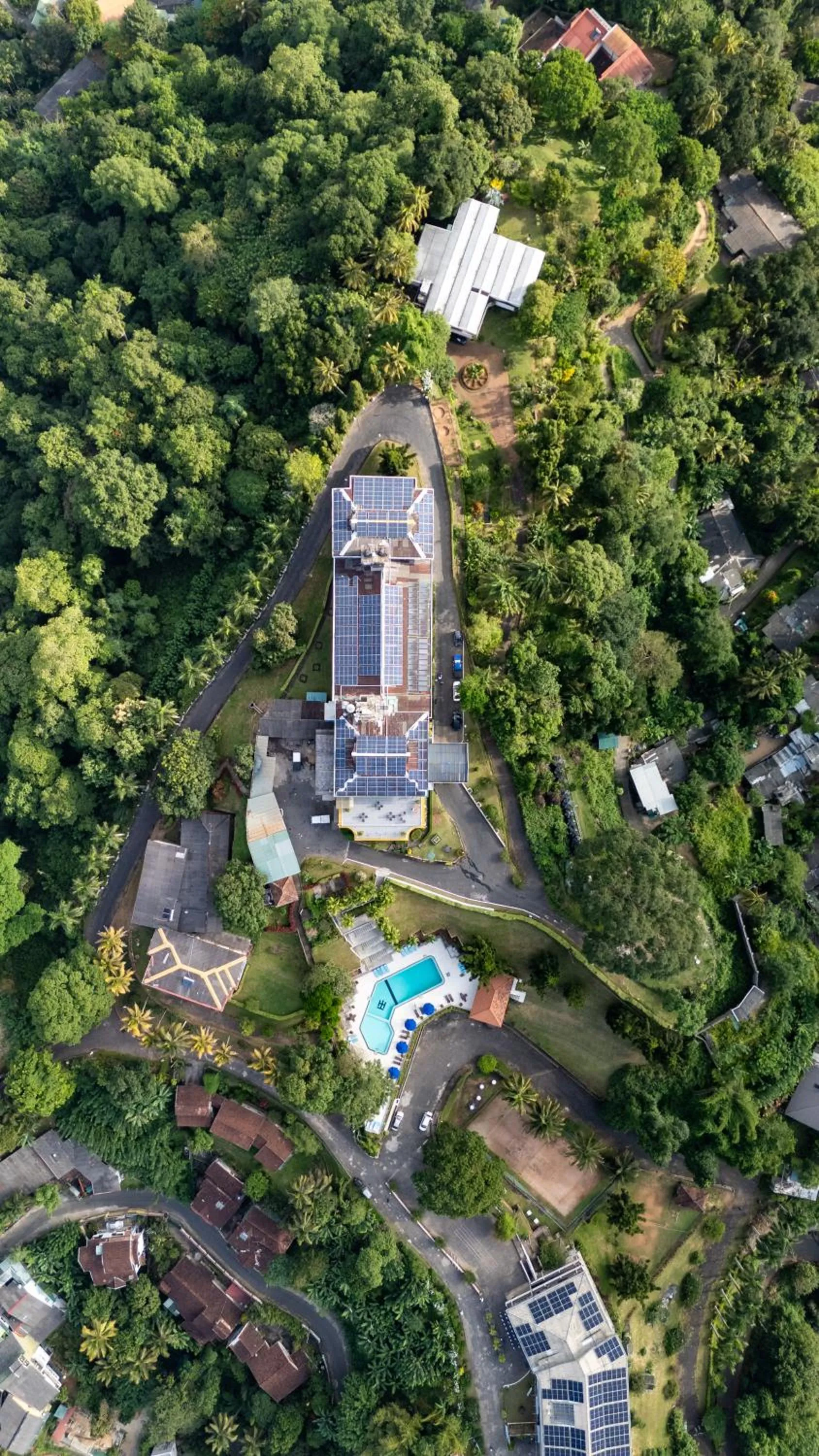 Property building in Hotel Topaz