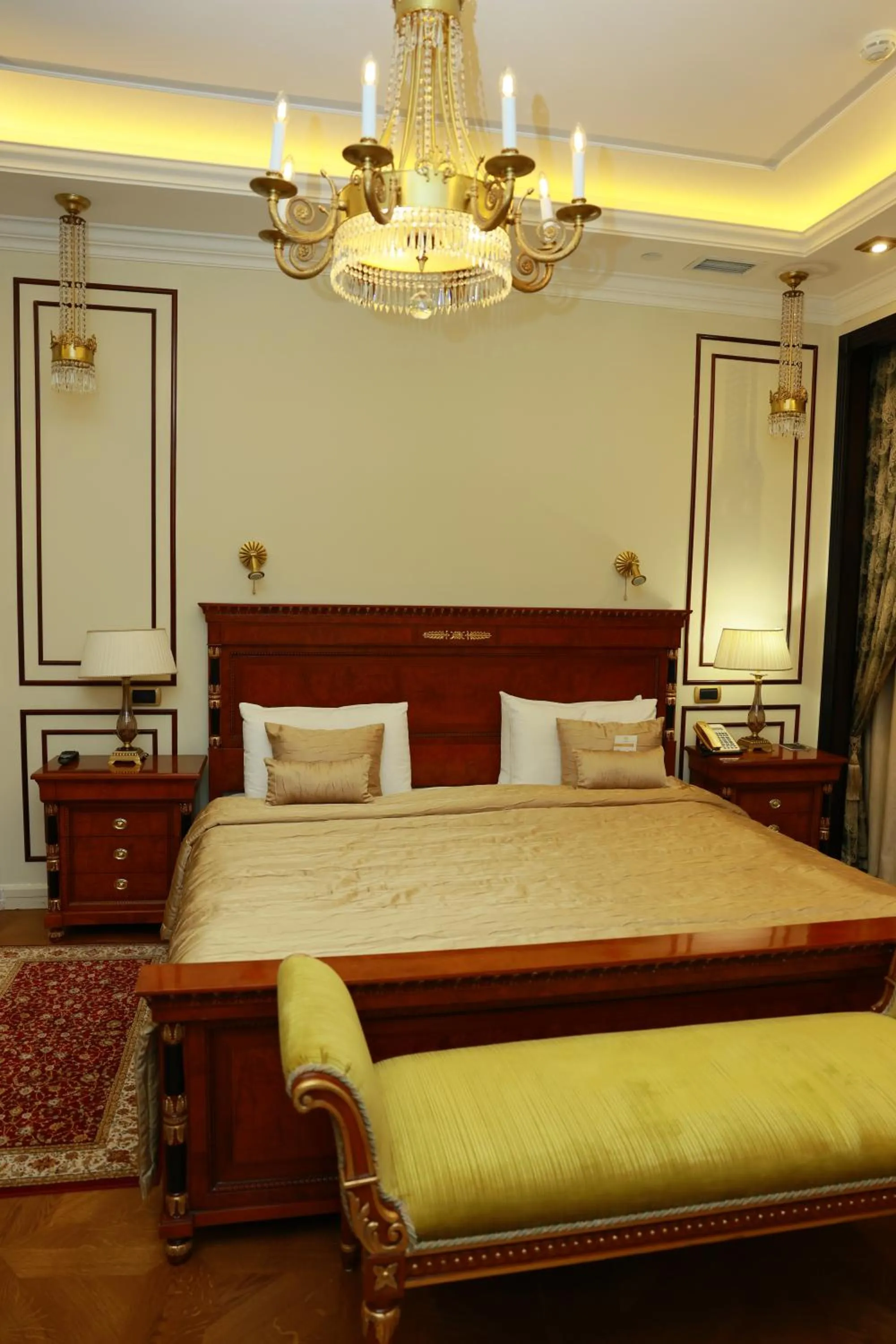 Bed in Golden Palace Hotel Yerevan