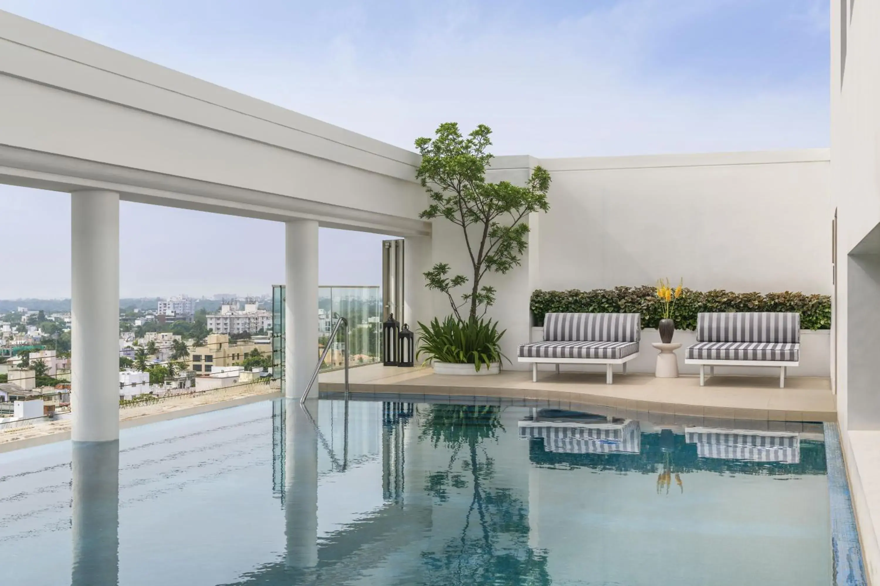 Swimming pool in The Raintree, St. Mary’s Road Swimming pool in The Raintree, St. Mary’s Road