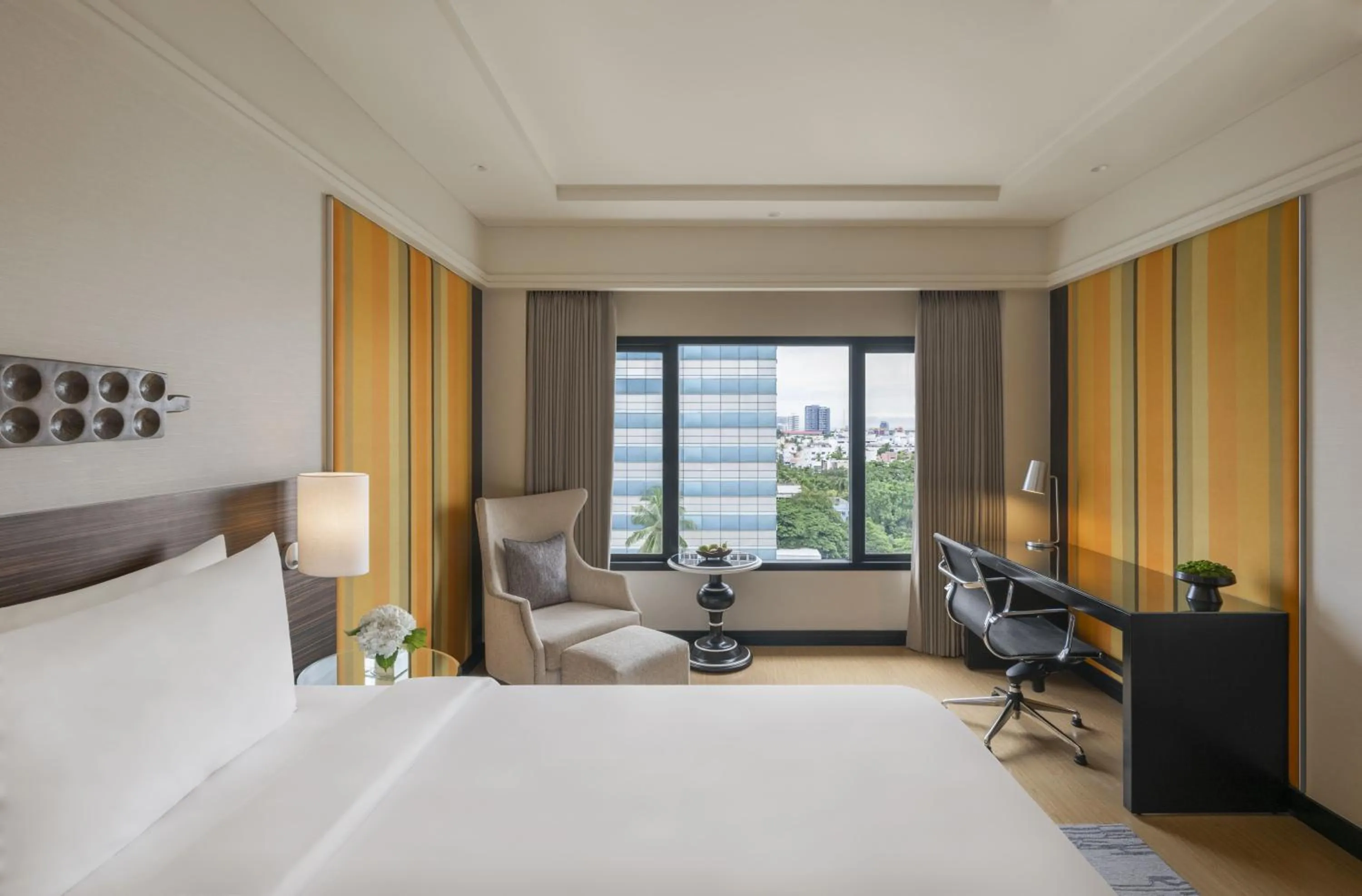 Bed in The Raintree, St. Mary’s Road