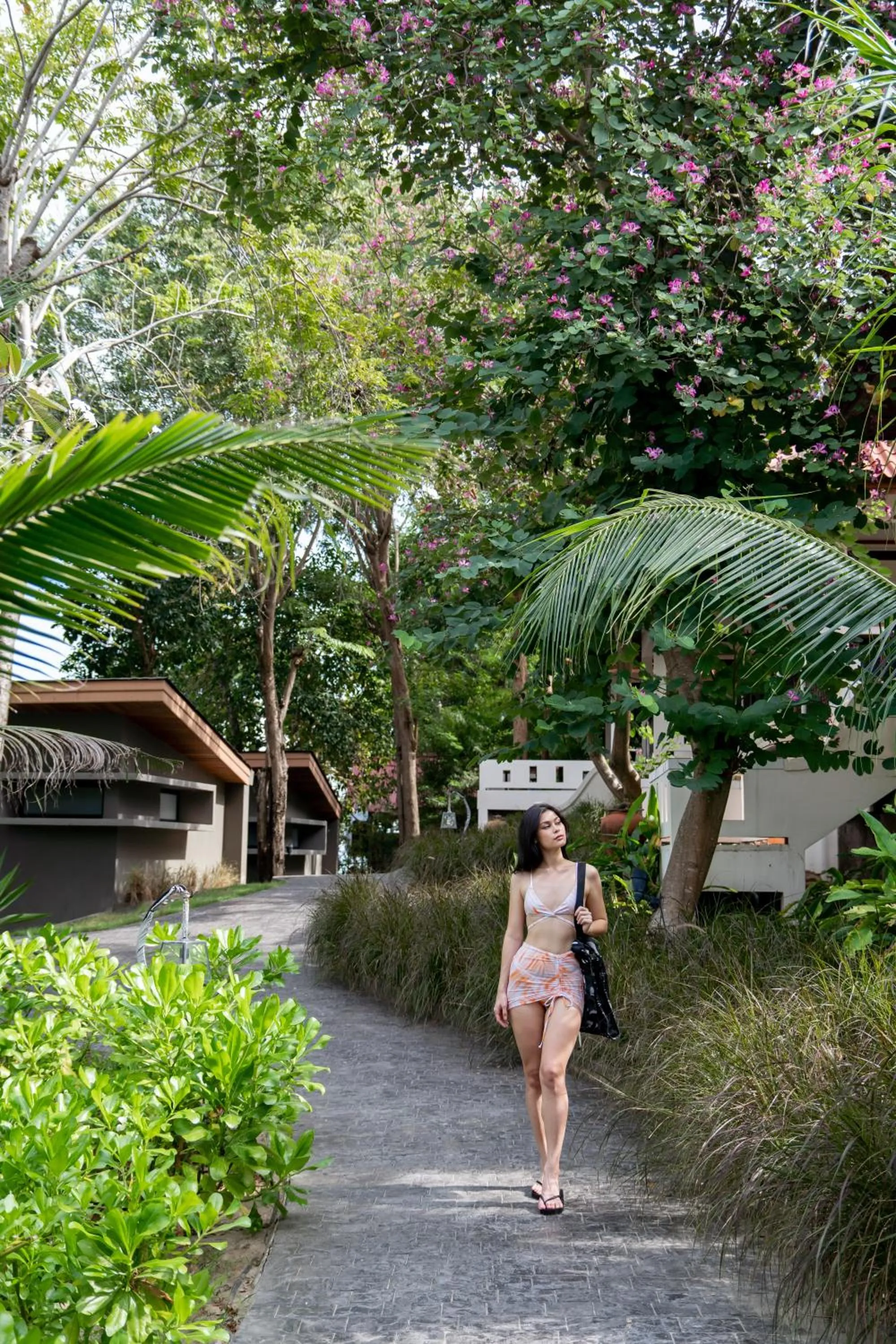 Swimming pool in Ao Cho Grandview Hideaway Resort