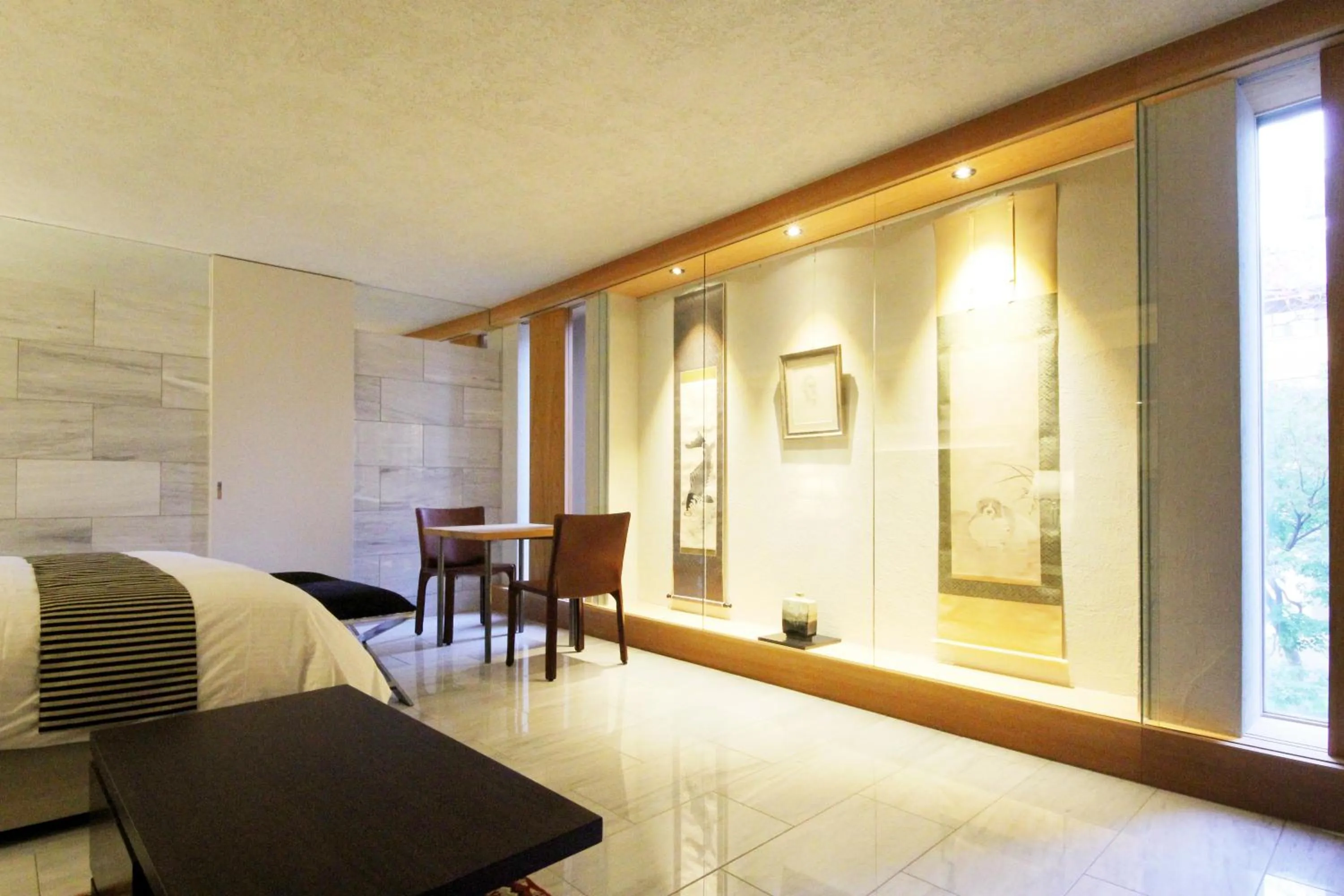 Photo of the whole room, Bed in Luxury Condo Shikine An Gion Shirakawa