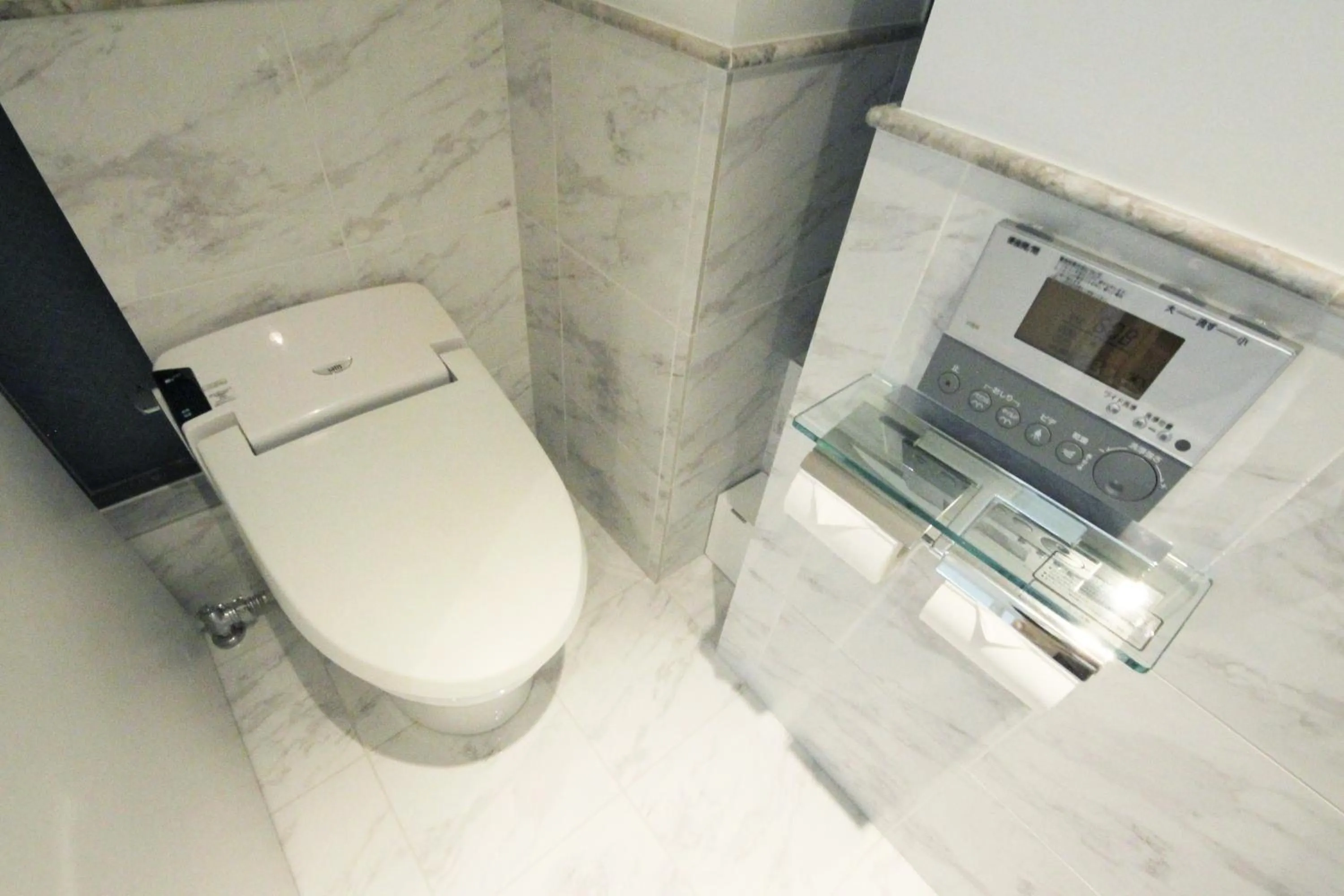 Toilet in Luxury Condo Shikine An Gion Shirakawa