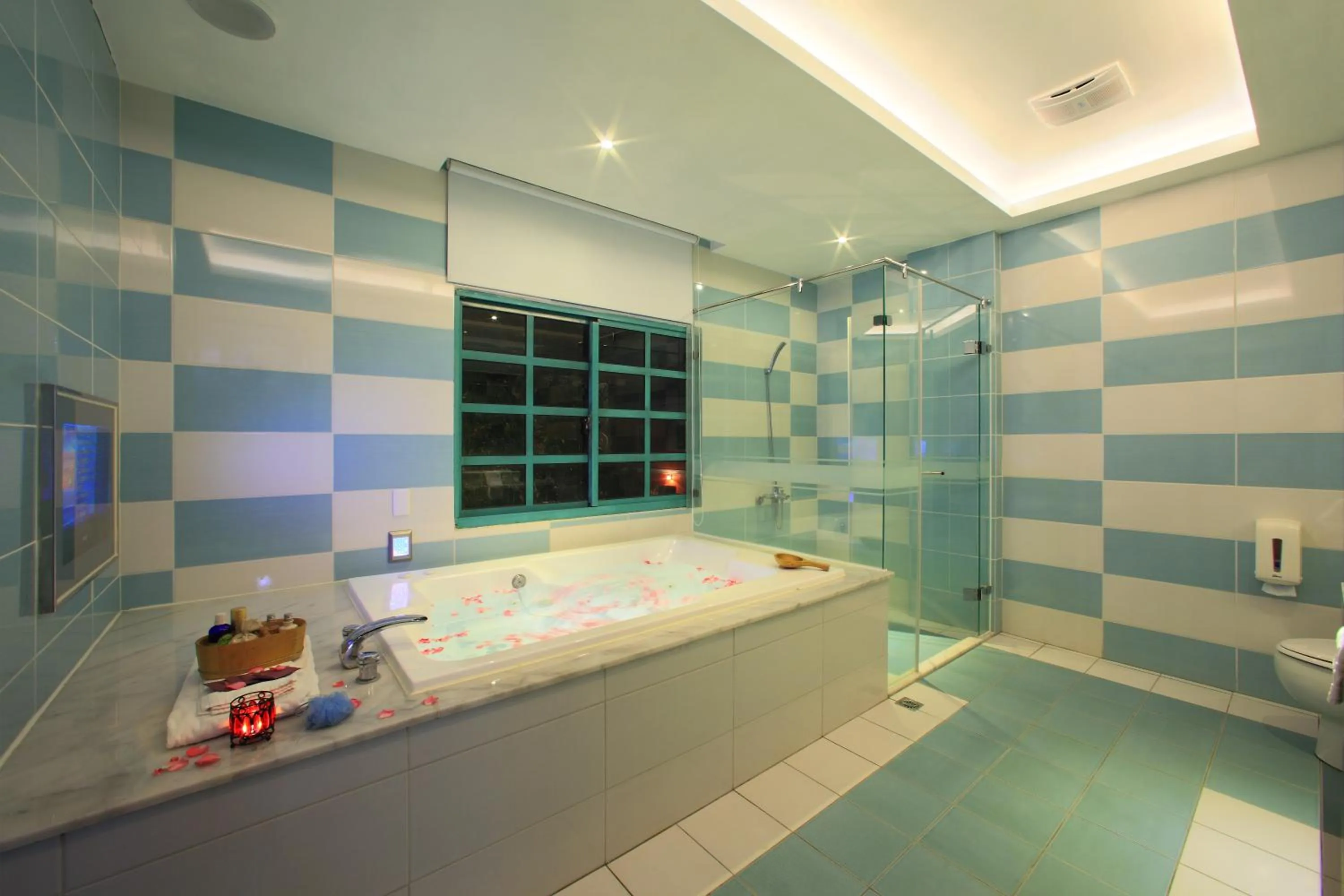 Roman Vacation Motel