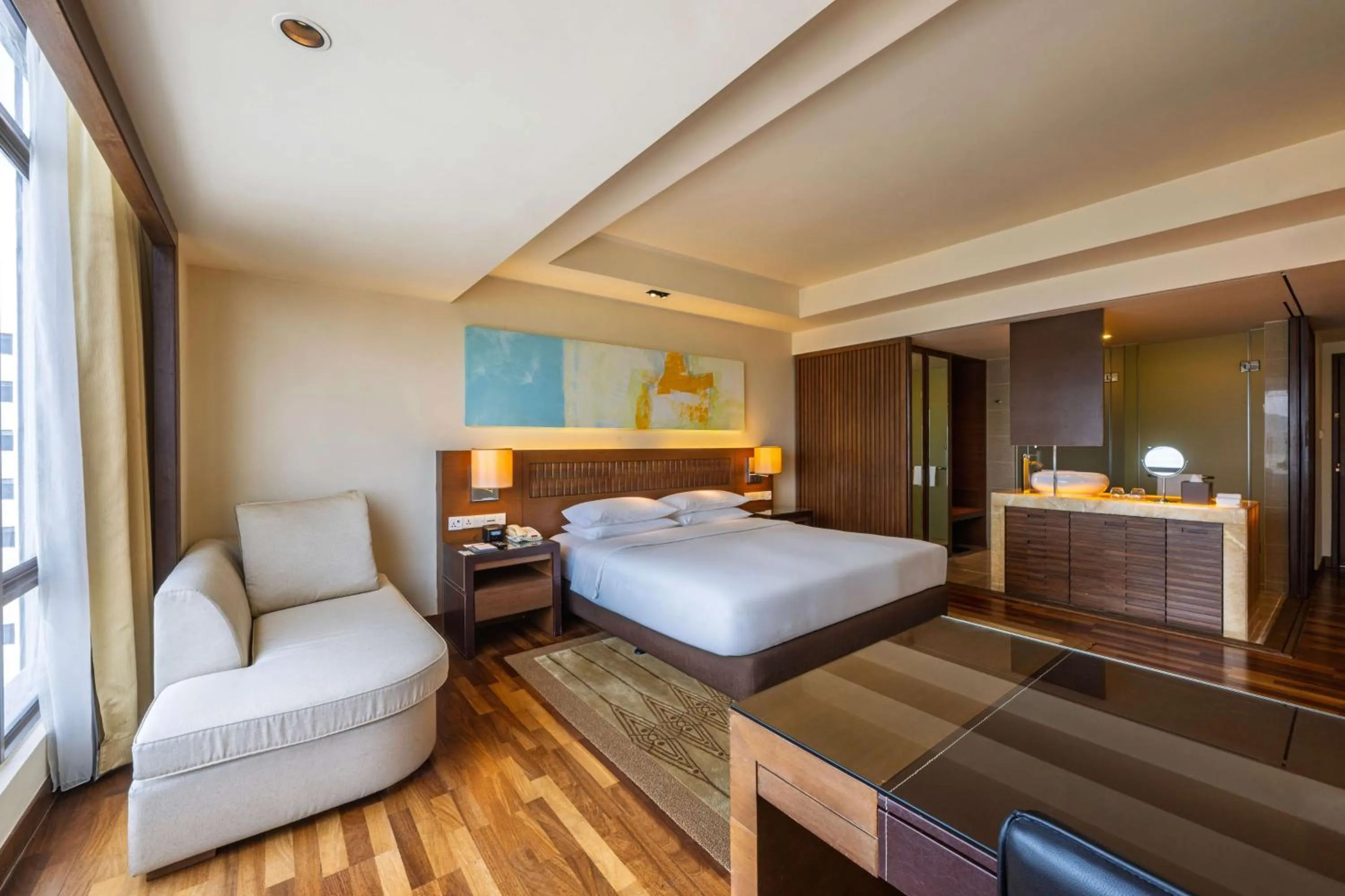 Bedroom, Bed in Hyatt Regency Kinabalu