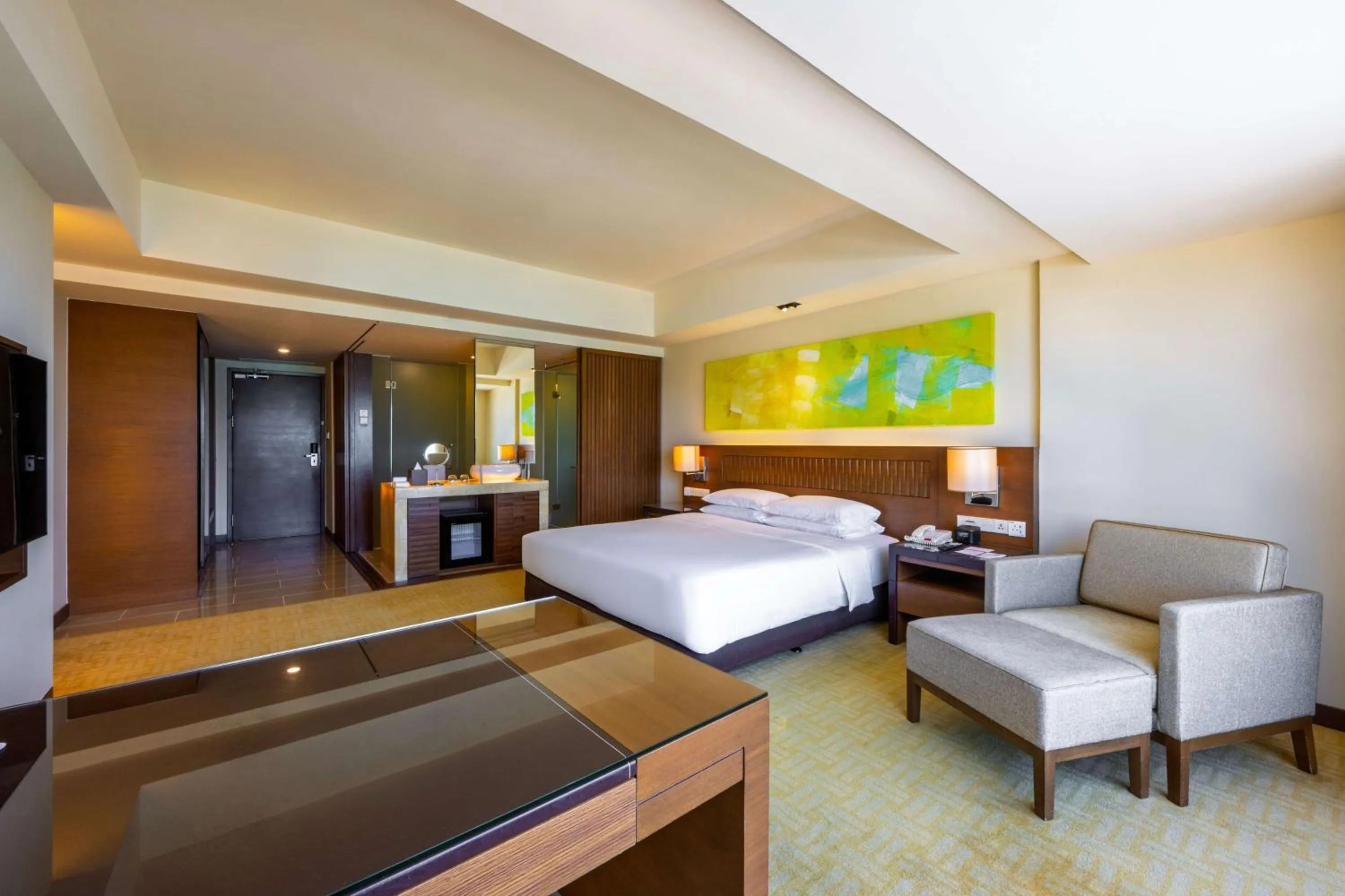 Bedroom, Bed in Hyatt Regency Kinabalu