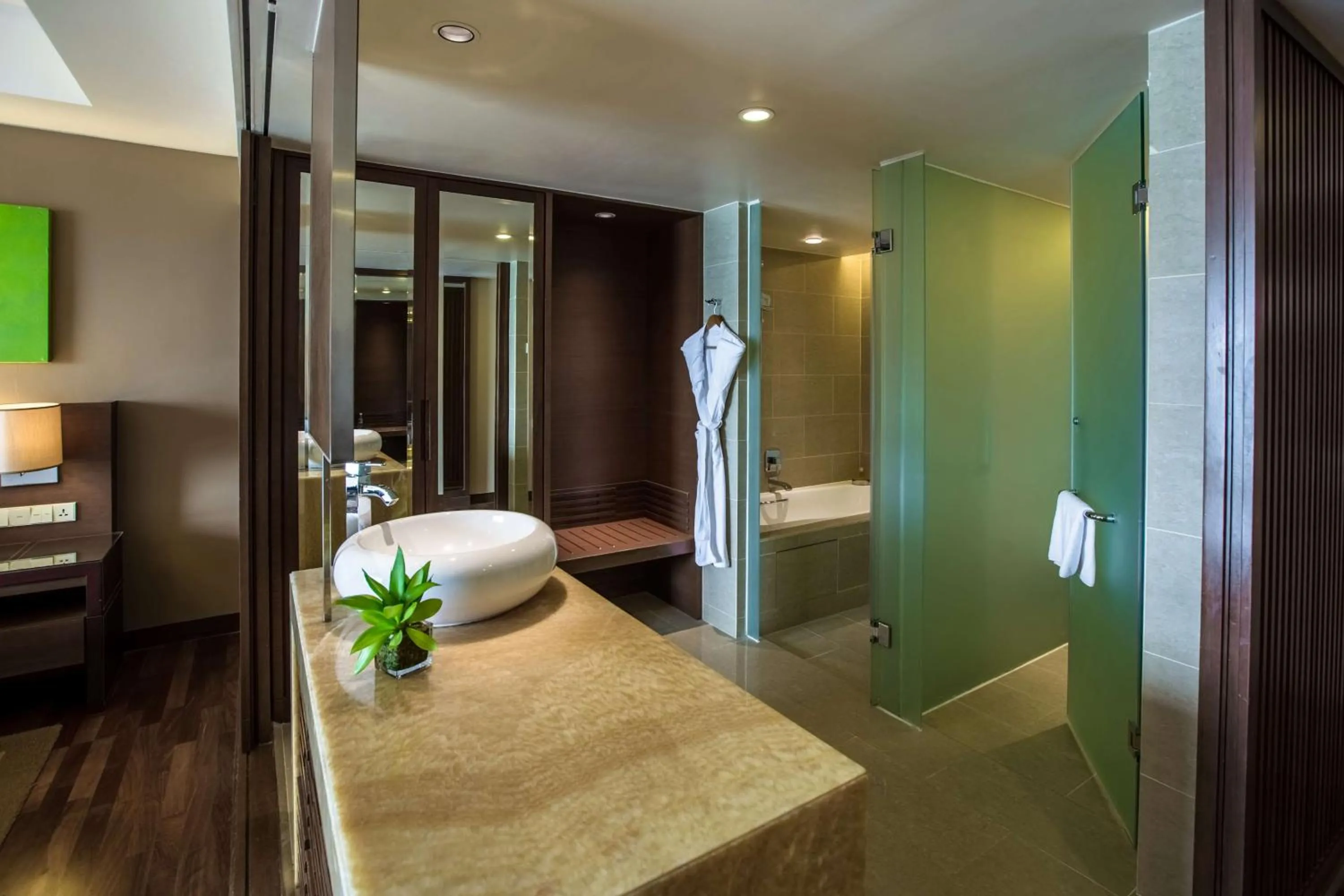 Bathroom, Bed in Hyatt Regency Kinabalu