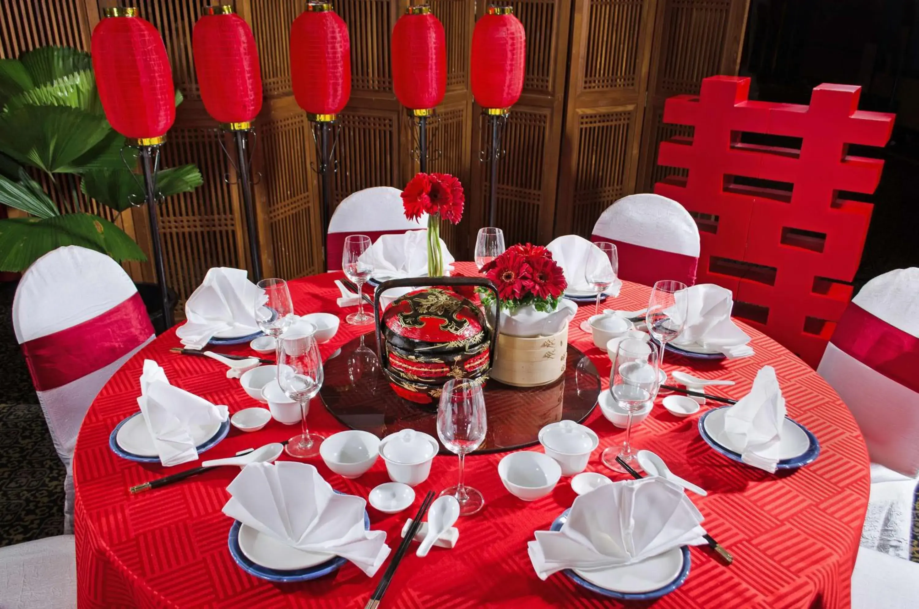 Lobby or reception in Hyatt Regency Kinabalu Lobby or reception in Hyatt Regency Kinabalu