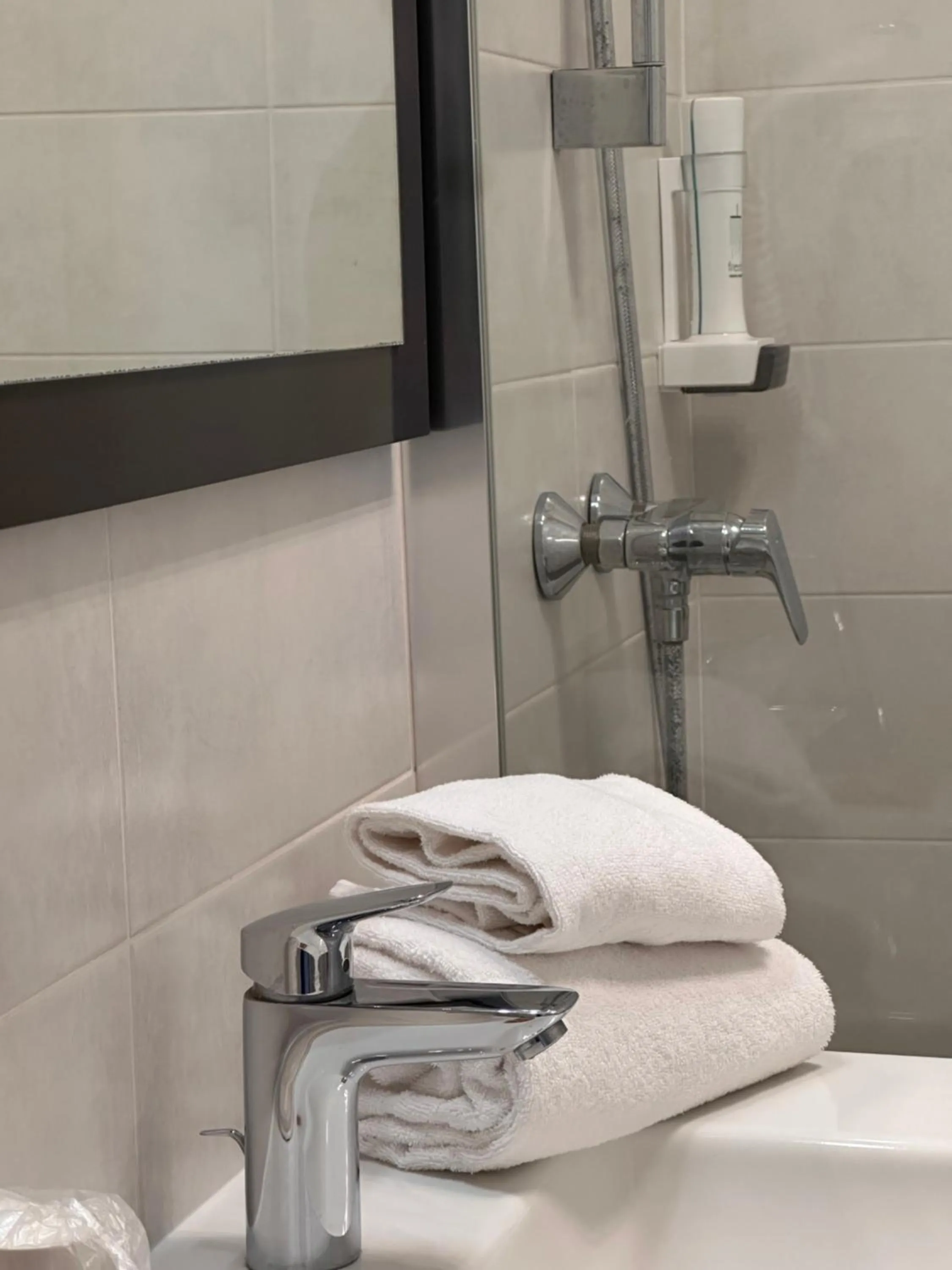 Bathroom in Hotel Maquis et Mer