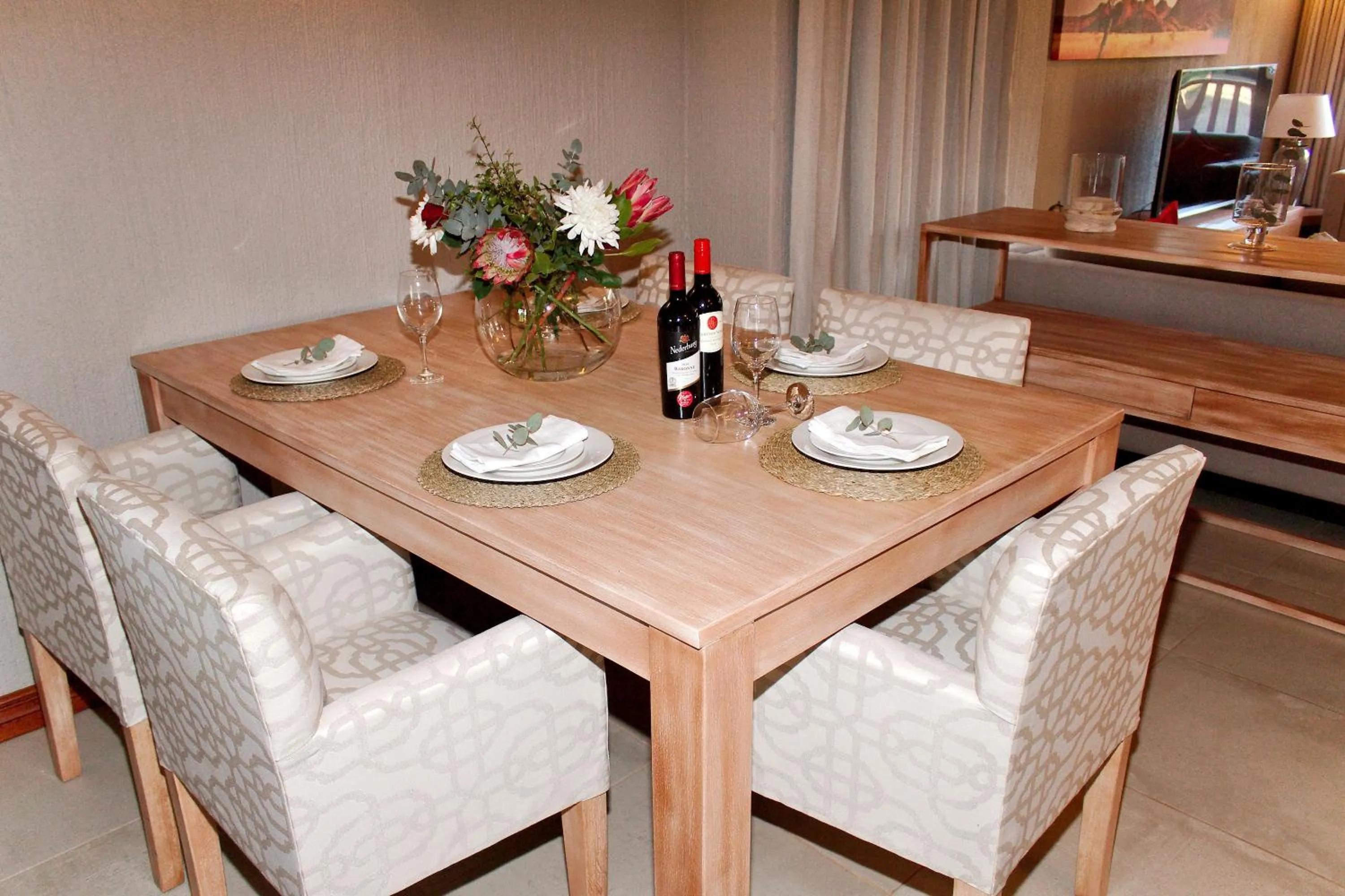 Dining area in Kruger Park Lodge Unit No. 509