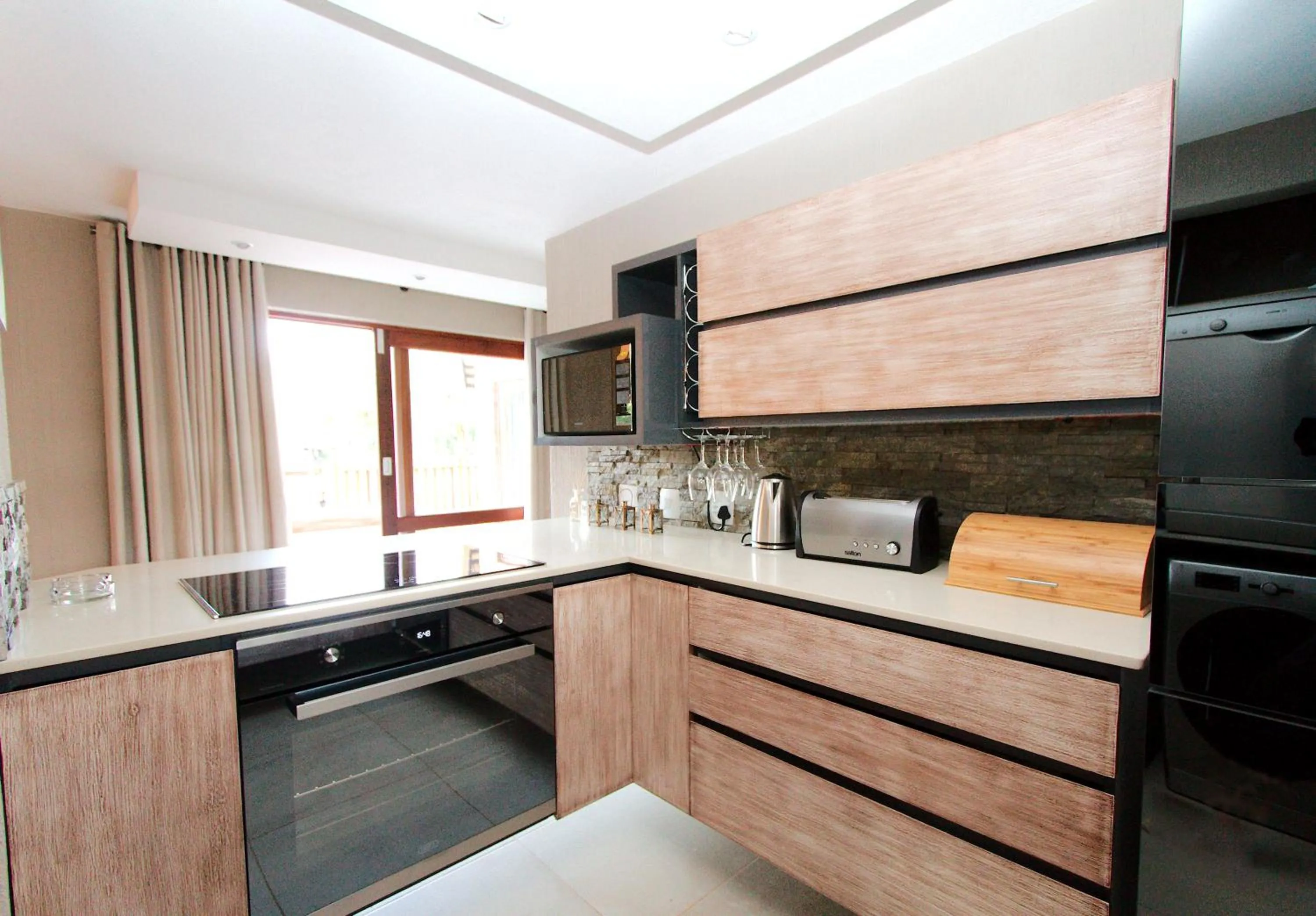 Kitchen or kitchenette in Kruger Park Lodge Unit No. 509
