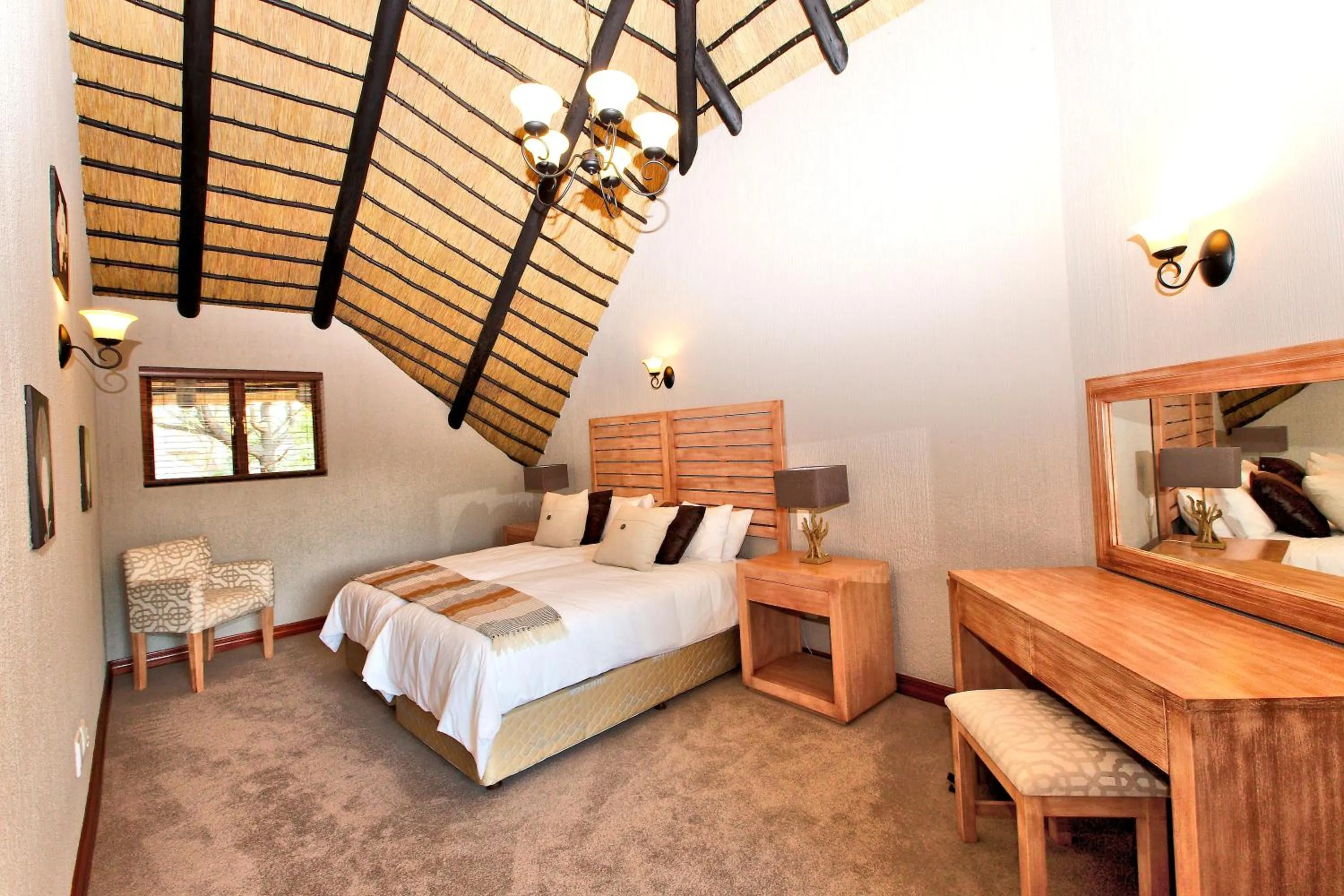 Bedroom, Bed in Kruger Park Lodge Unit No. 509