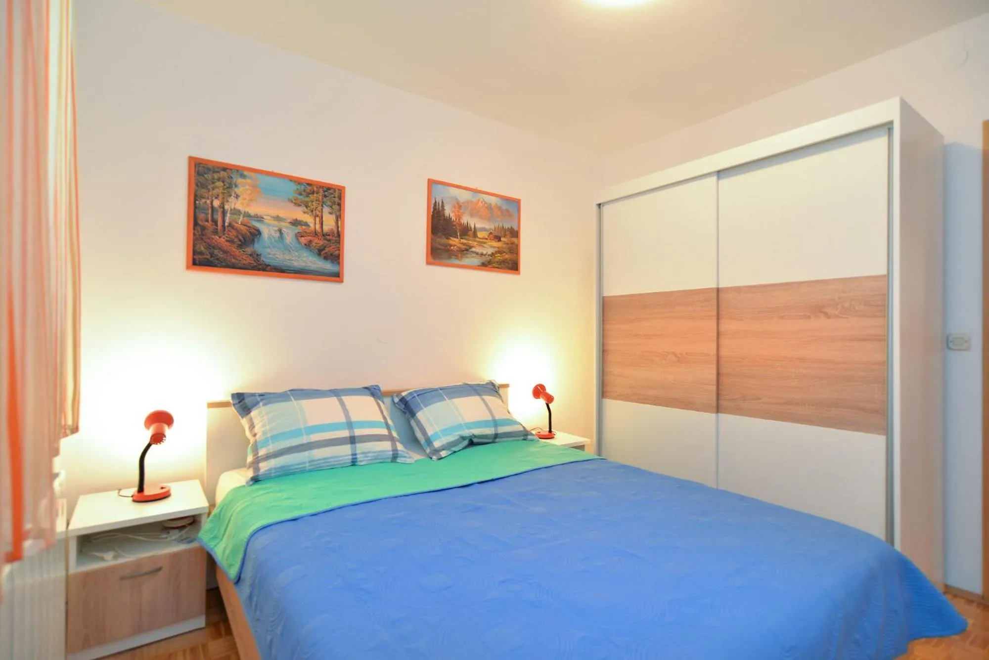 Bed in Apartments Milena 436