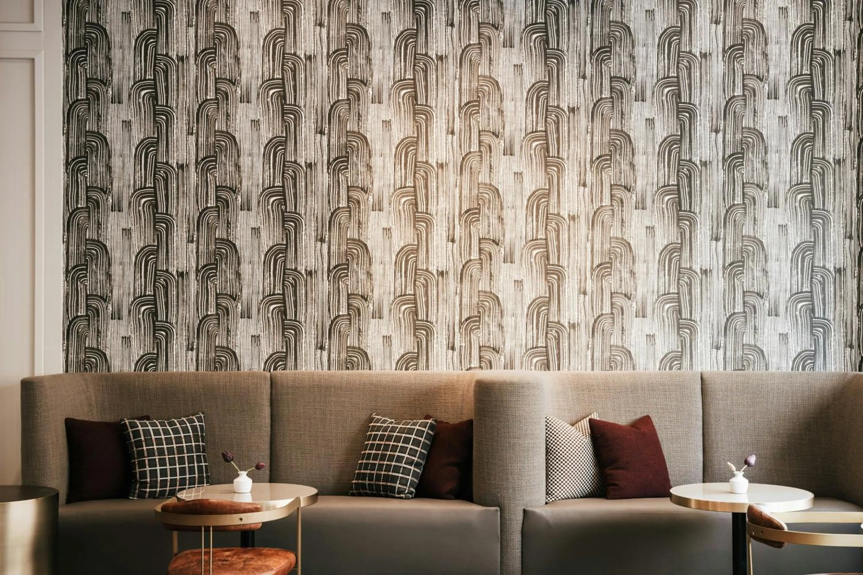 Lobby or reception in Renaissance Saint Elm Dallas Downtown Hotel