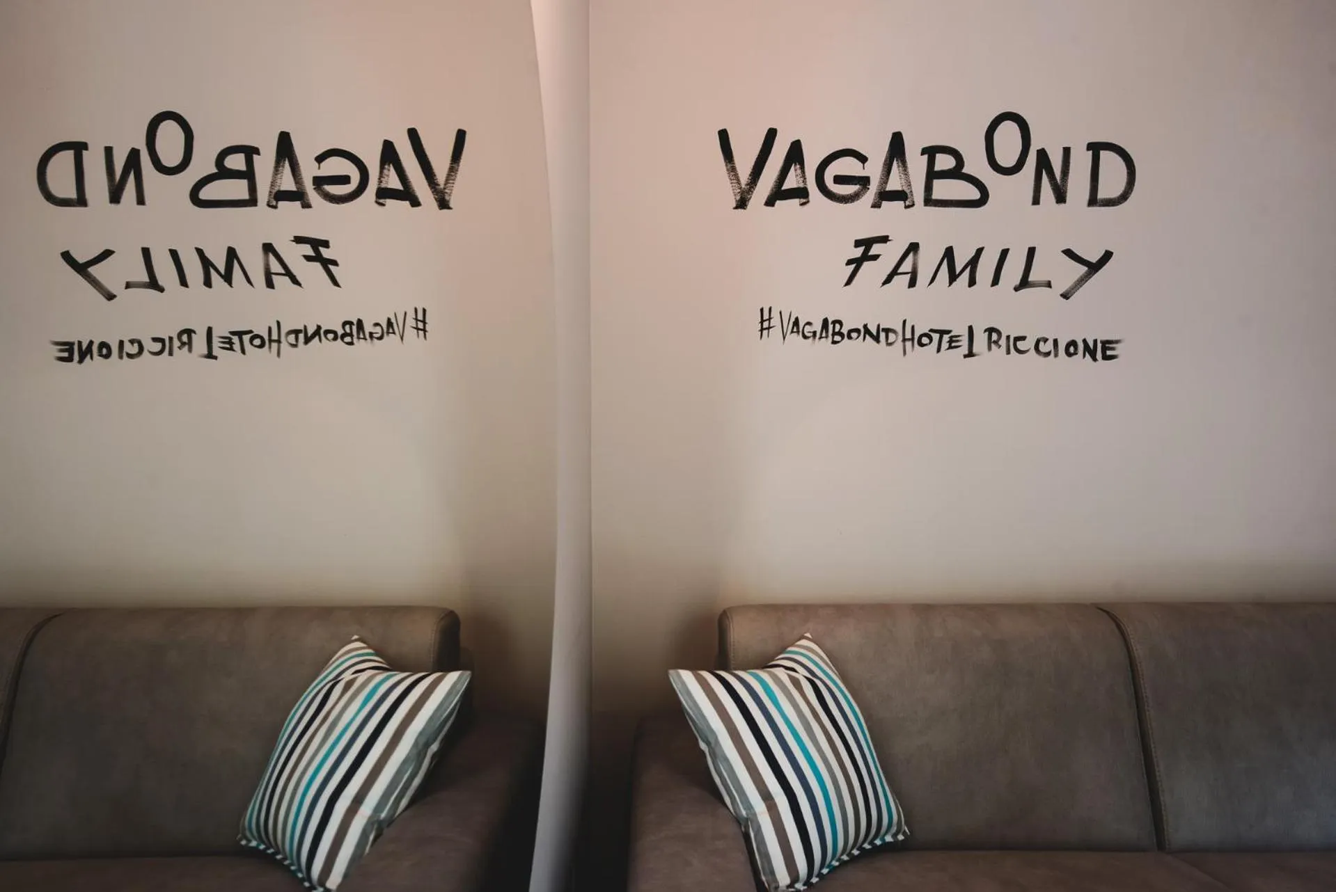 Decorative detail in Hotel Vagabond